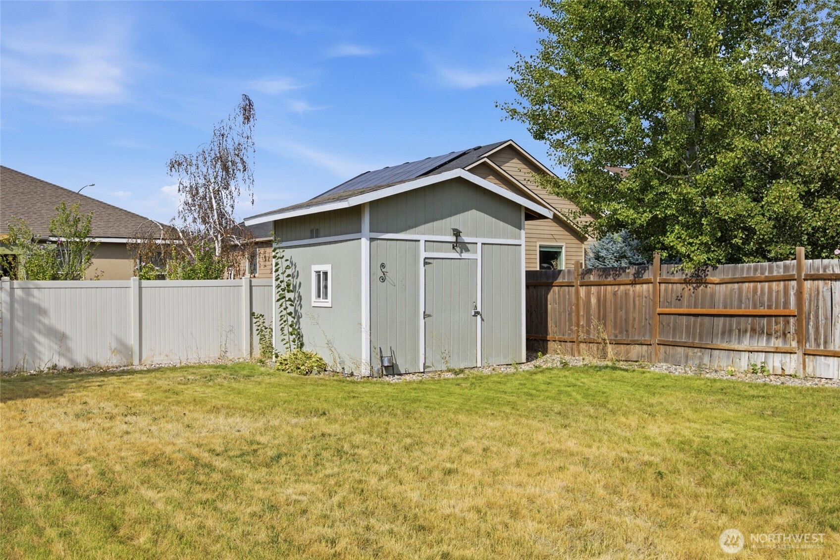 1114 W Luta Street Property Photo 23
