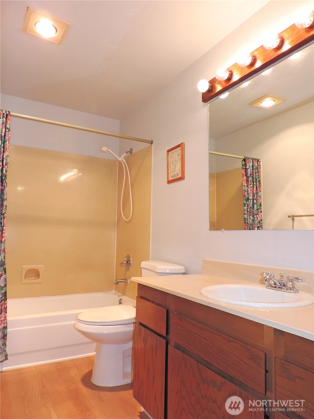 4404 146th Place N9 Property Photo 18