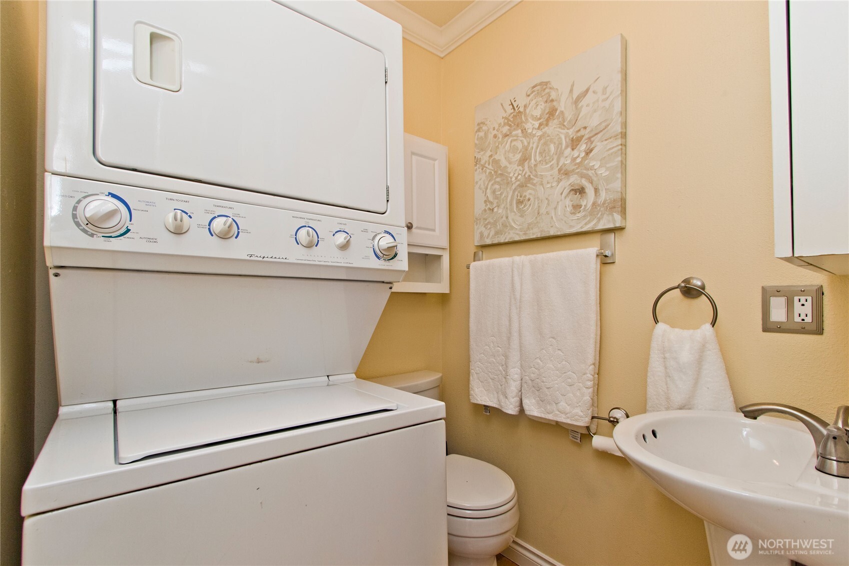 1565 Sorenson Avenue Property Photo 24