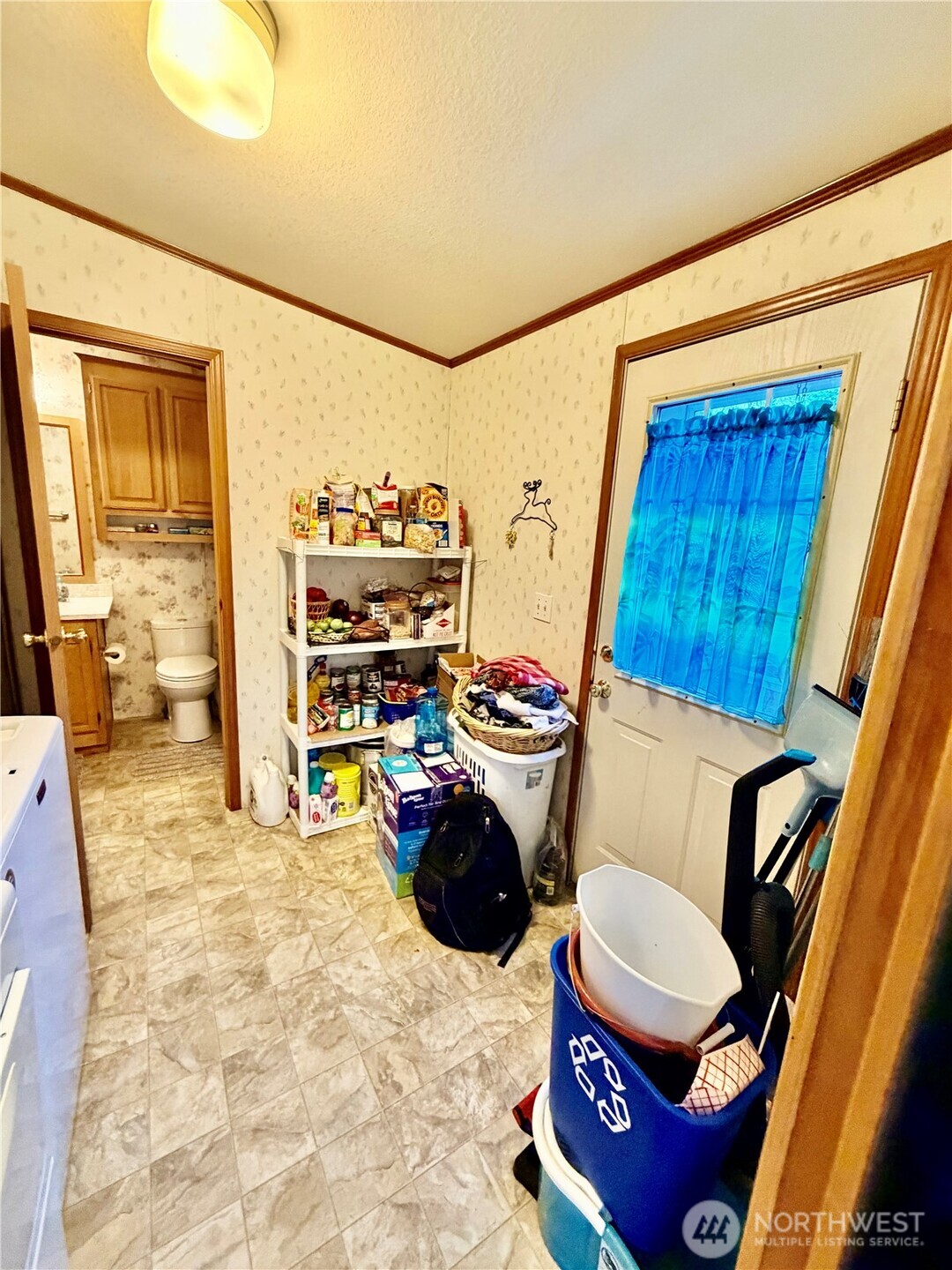 9425 56th St 14 Property Photo 18