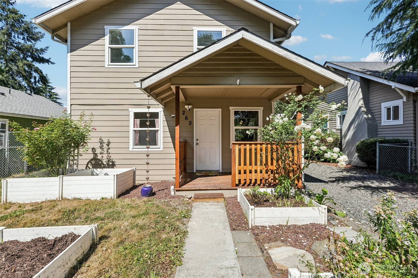 265 17th Avenue Property Photo 1