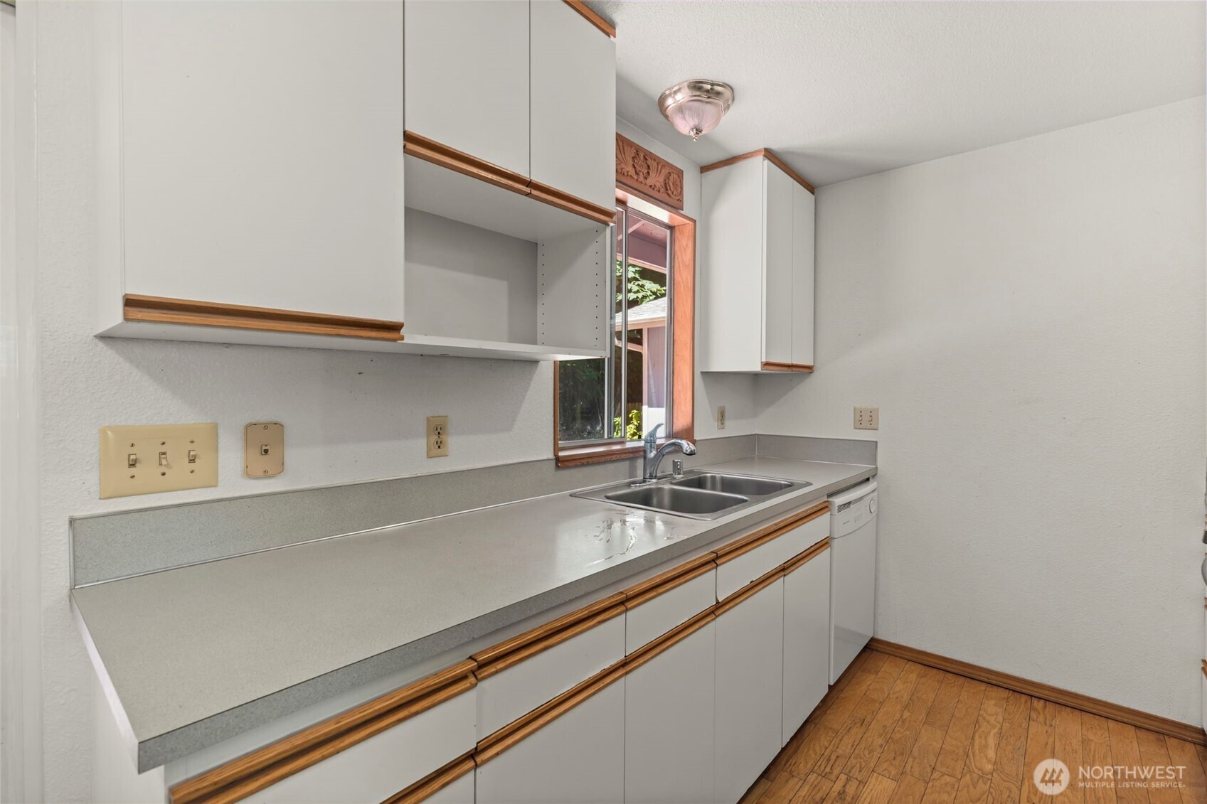 5444 21st Court Property Photo 15