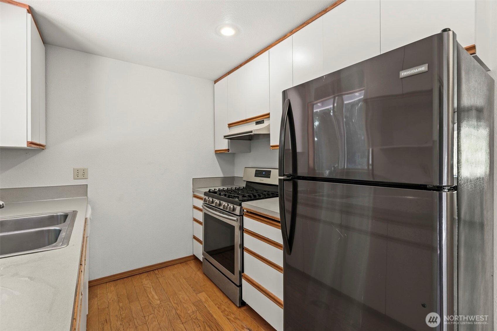 5444 21st Court Property Photo 16