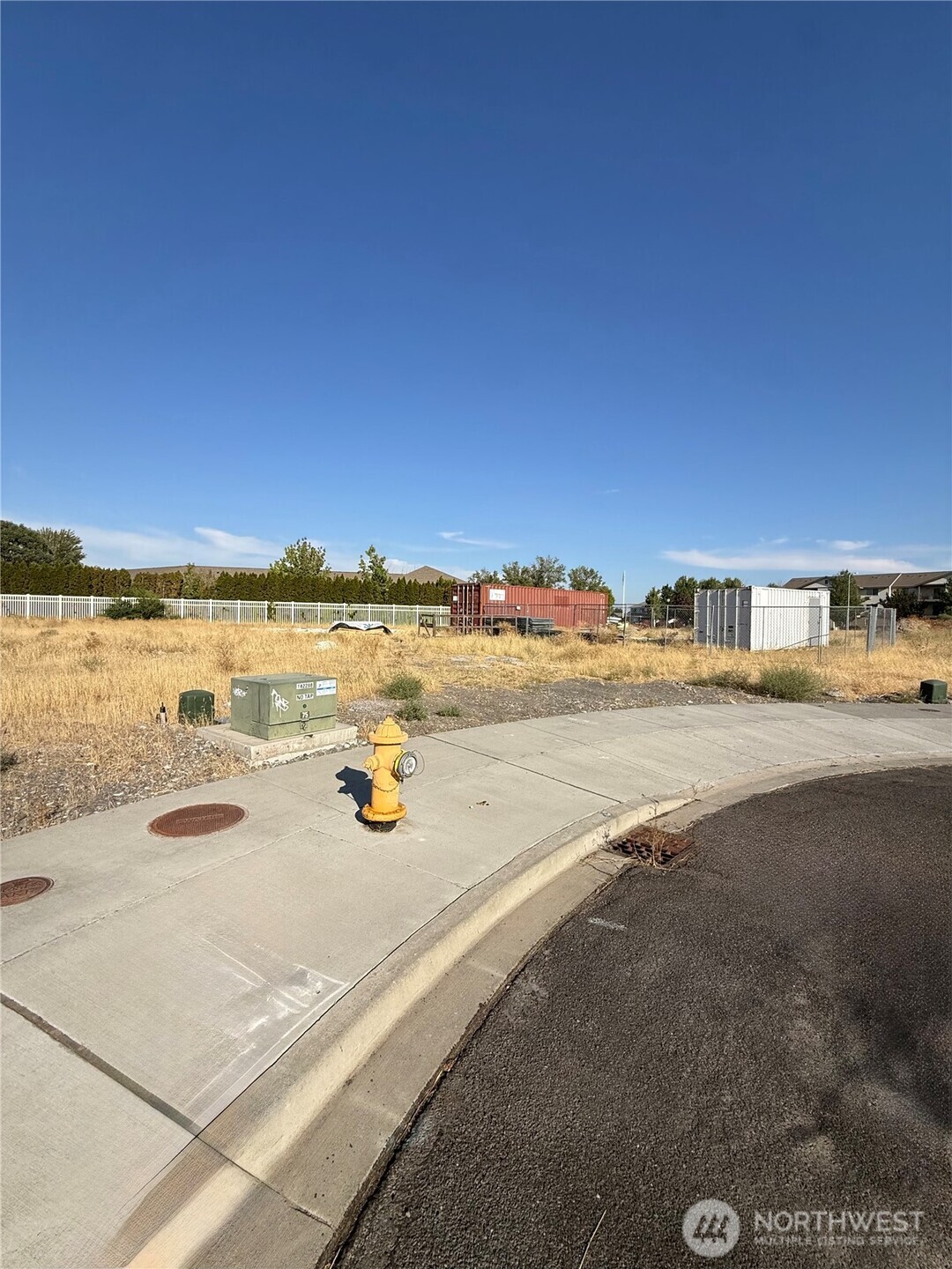 821 N Ted Yao Way Property Photo 1
