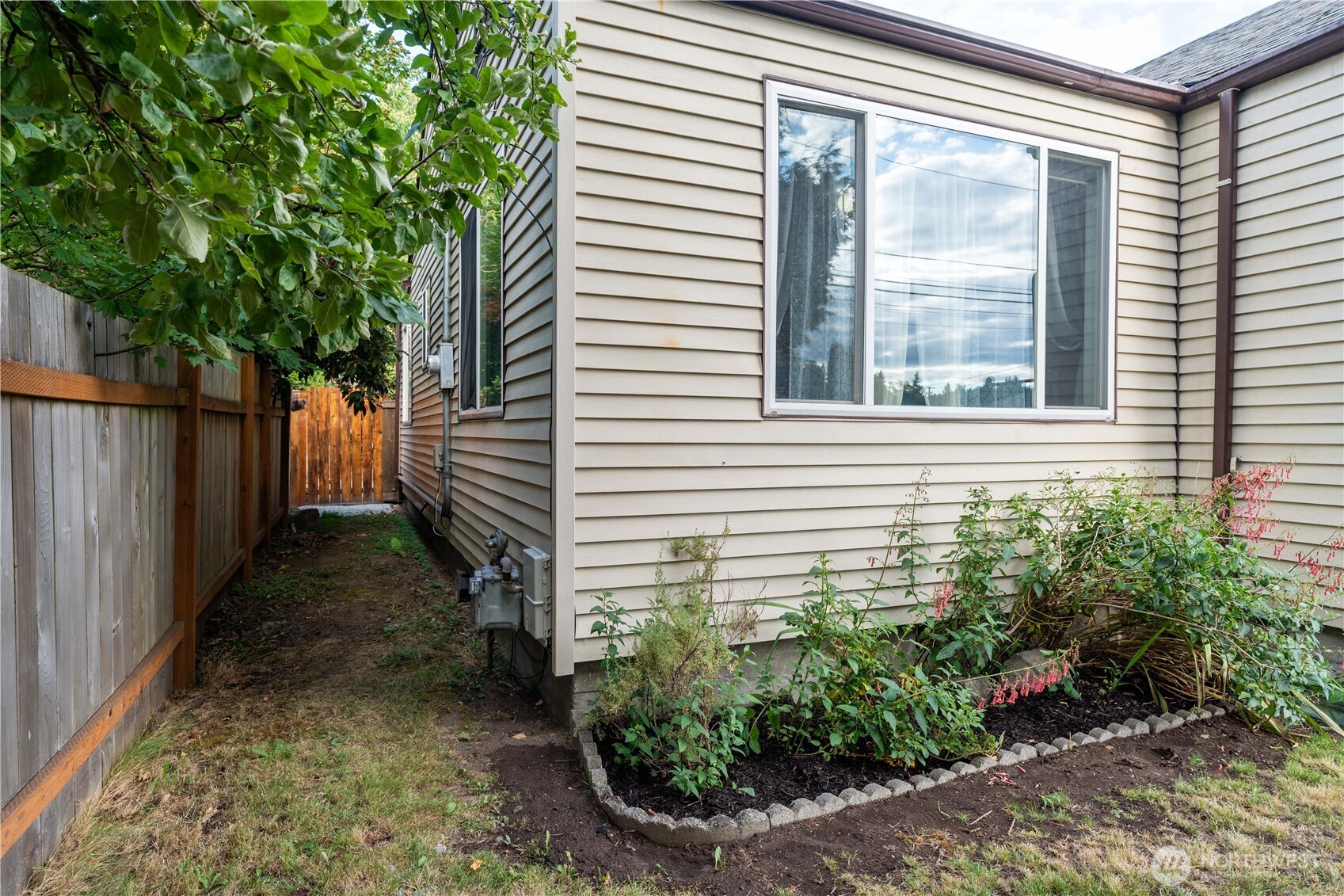 113 12th Street Property Photo 3