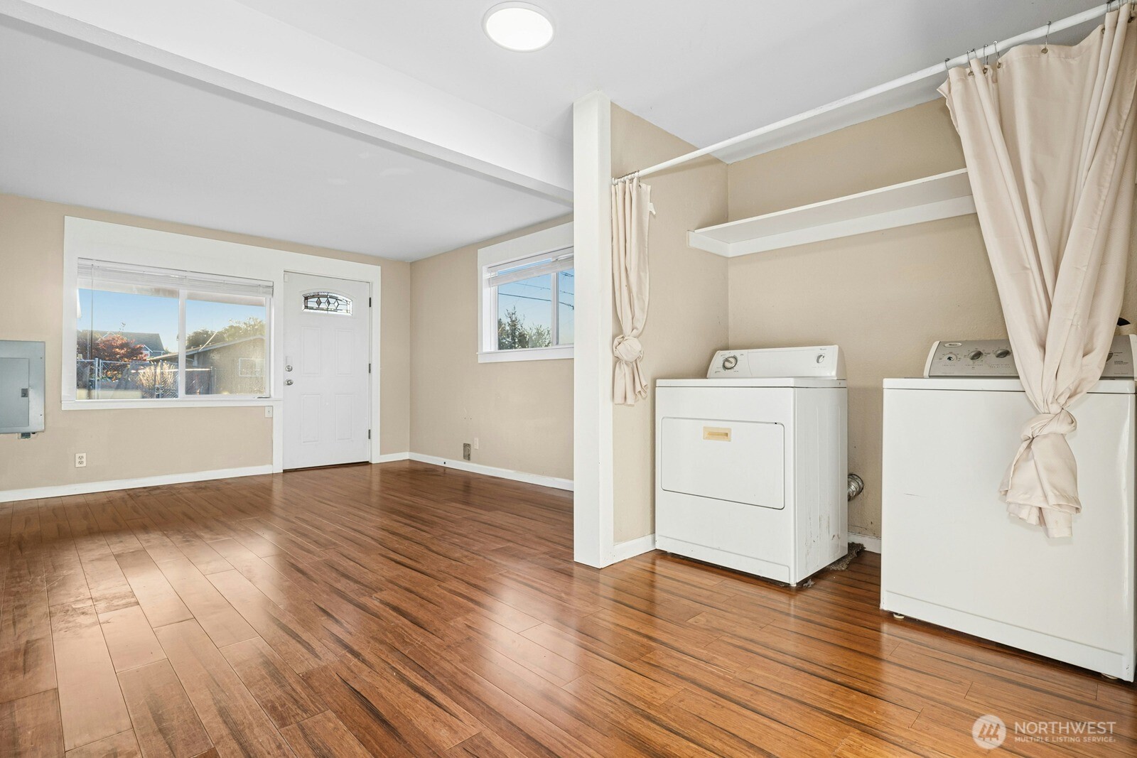 2554 S J Street Property Photo 15