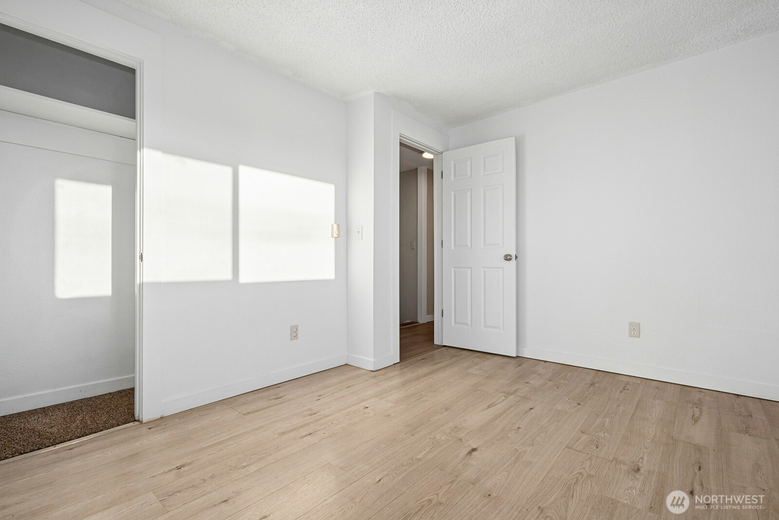 2554 S J Street Property Photo 21