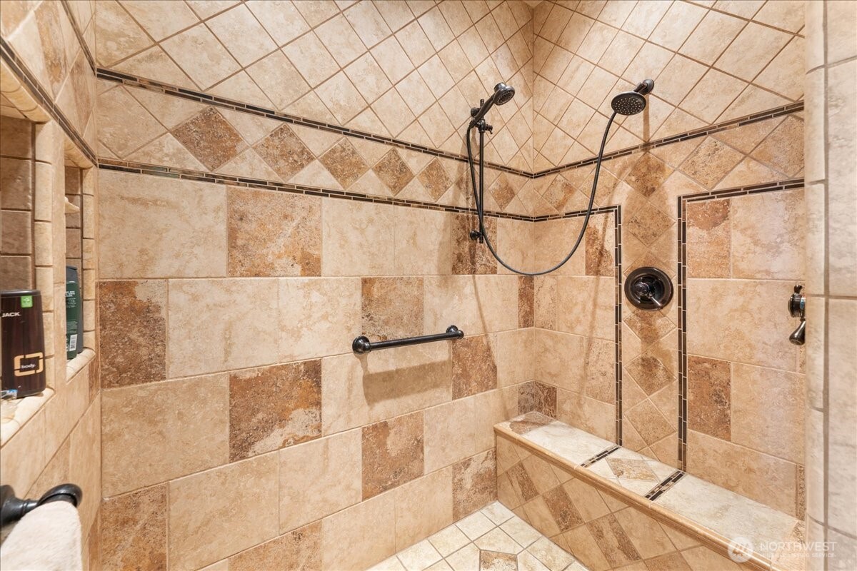 204 Powder Hill Drive Property Photo 26