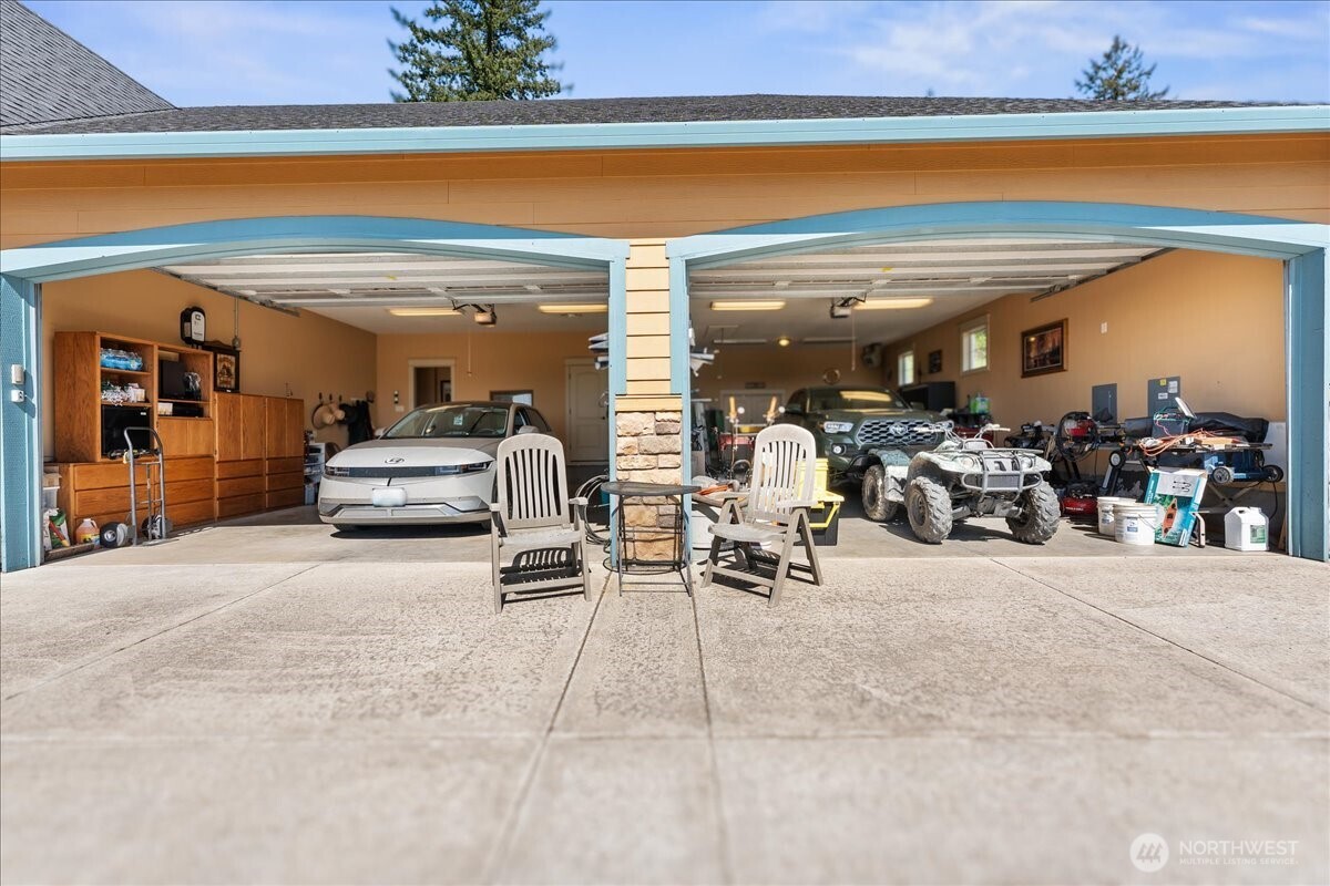 204 Powder Hill Drive Property Photo 35