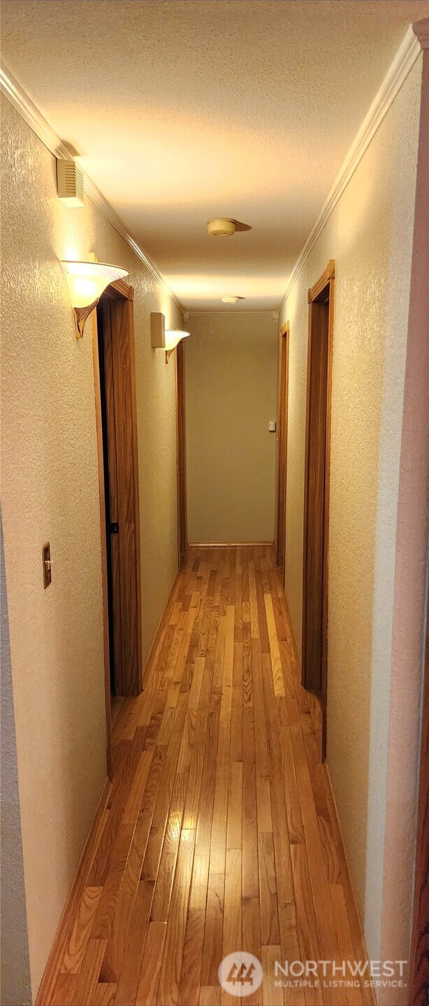 614 191st Street Property Photo 11