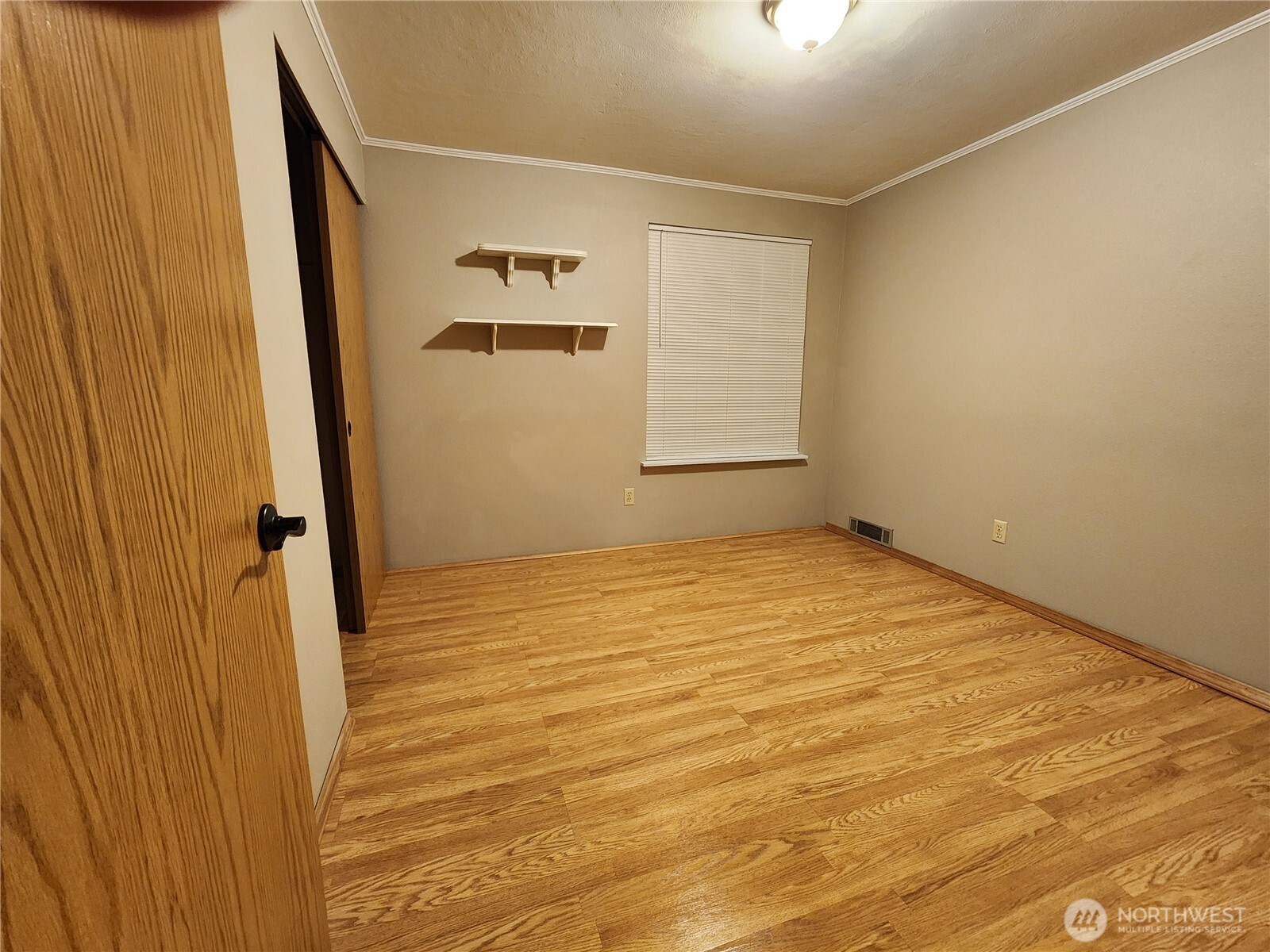614 191st Street Property Photo 15
