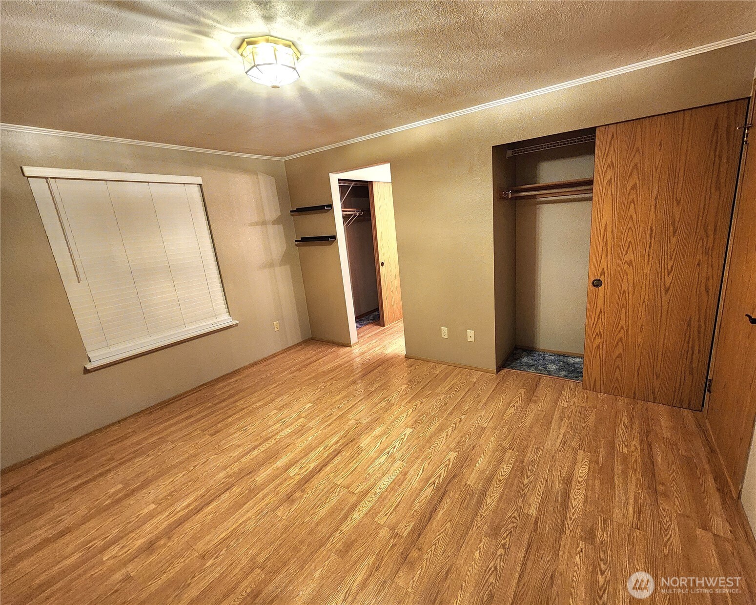 614 191st Street Property Photo 17