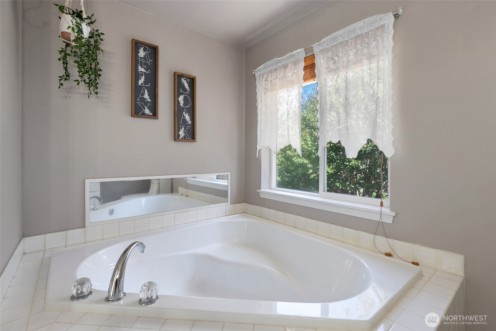 18929 91st Avenue Property Photo 21
