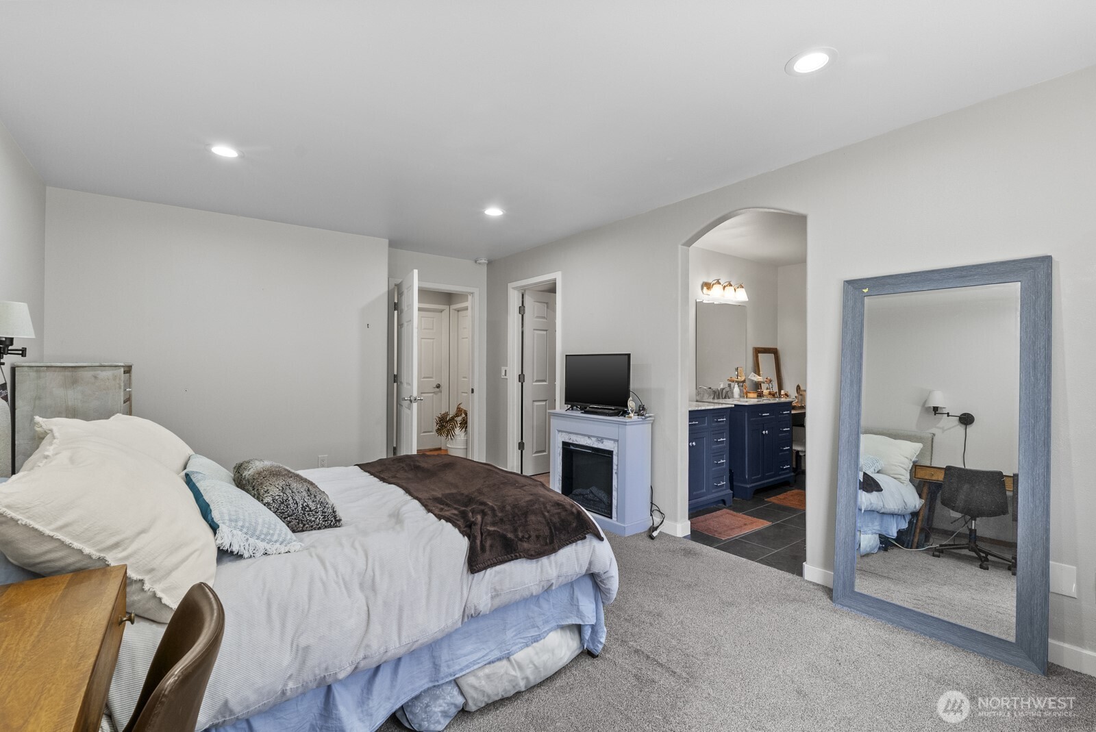 18505 68th Street Property Photo 13
