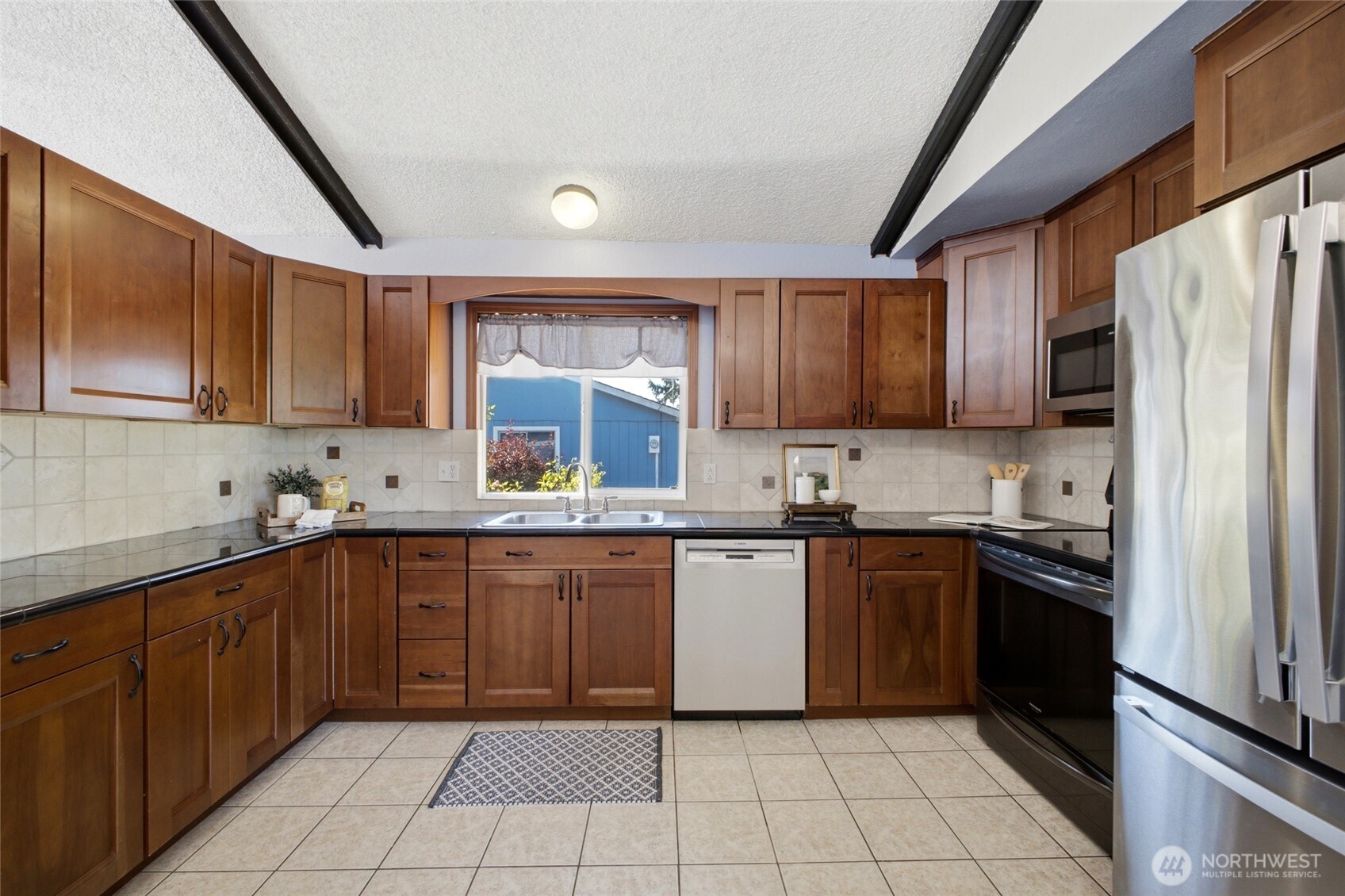 29821 47th Place Property Photo 7