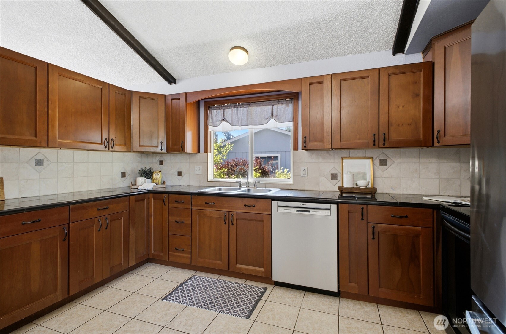 29821 47th Place Property Photo 8