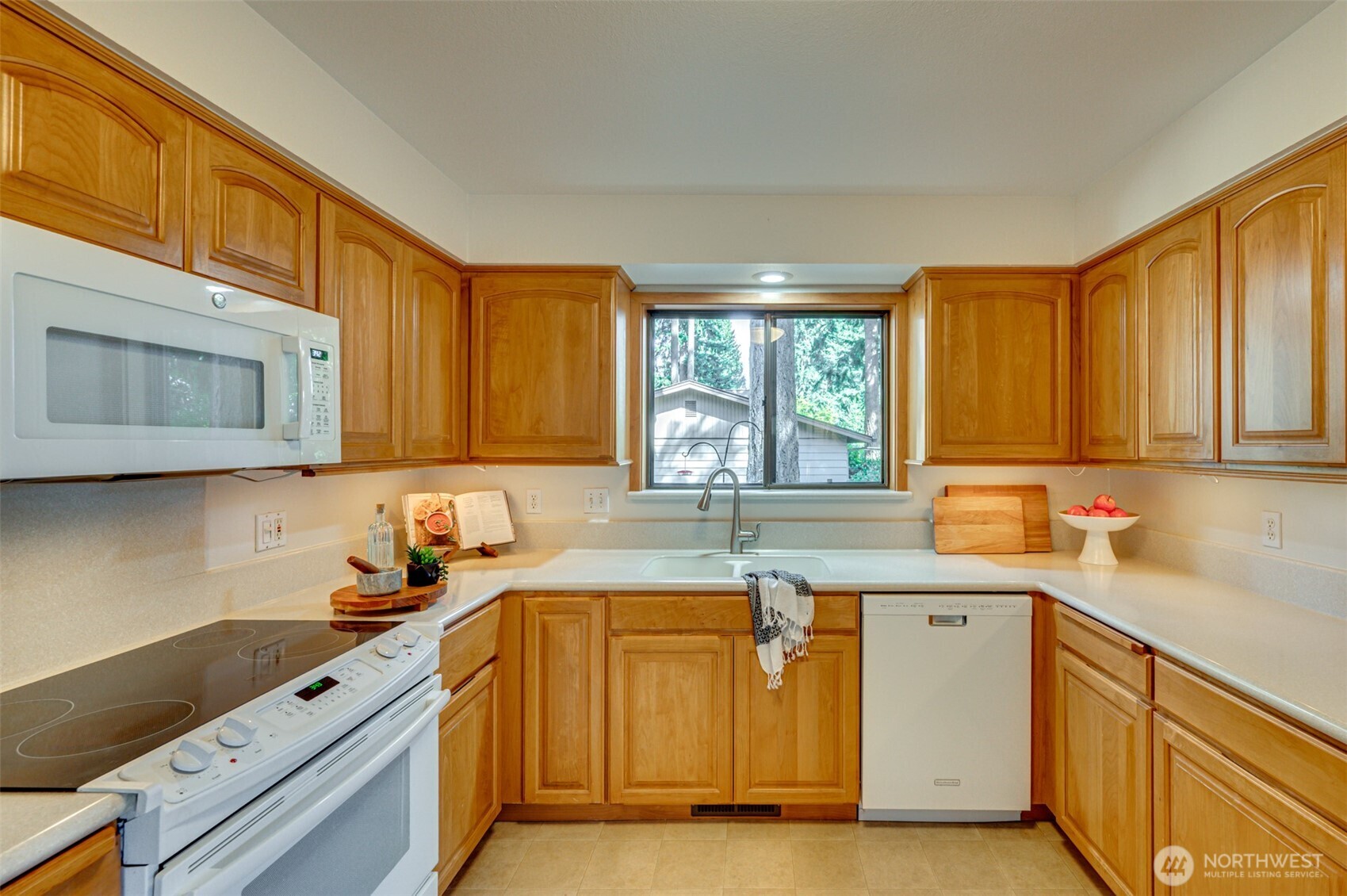 7613 Ne 69th Street Property Photo 13