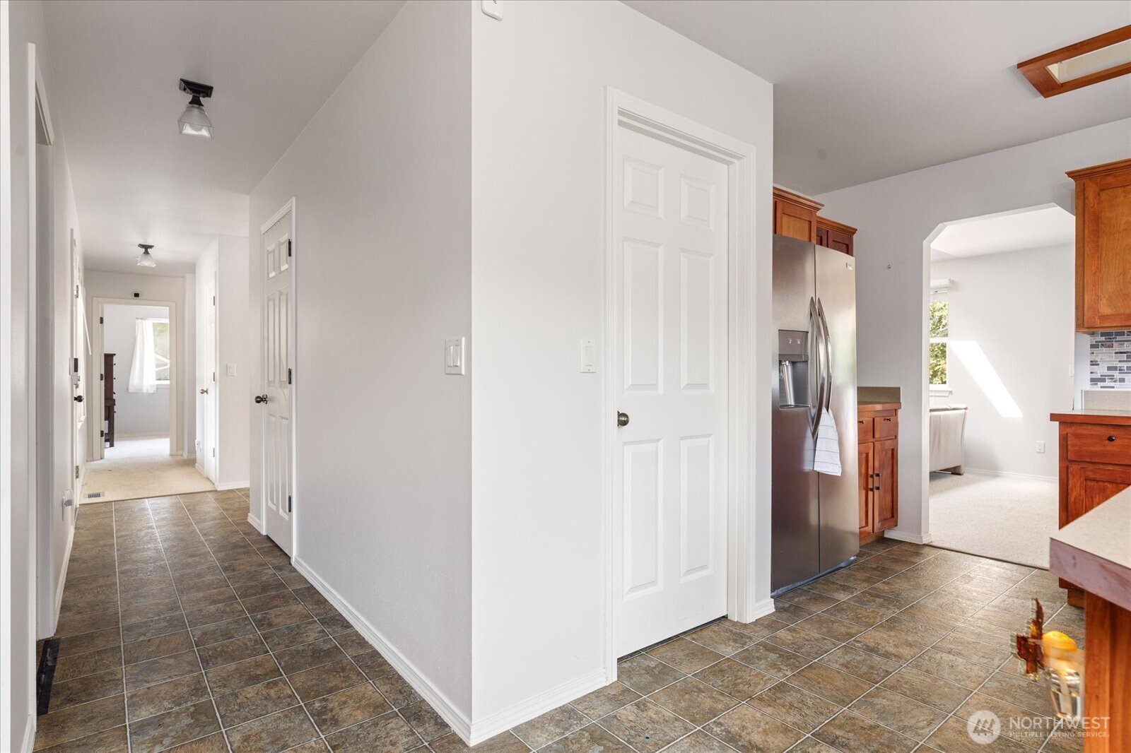 2042 Doe Drive Property Photo 11