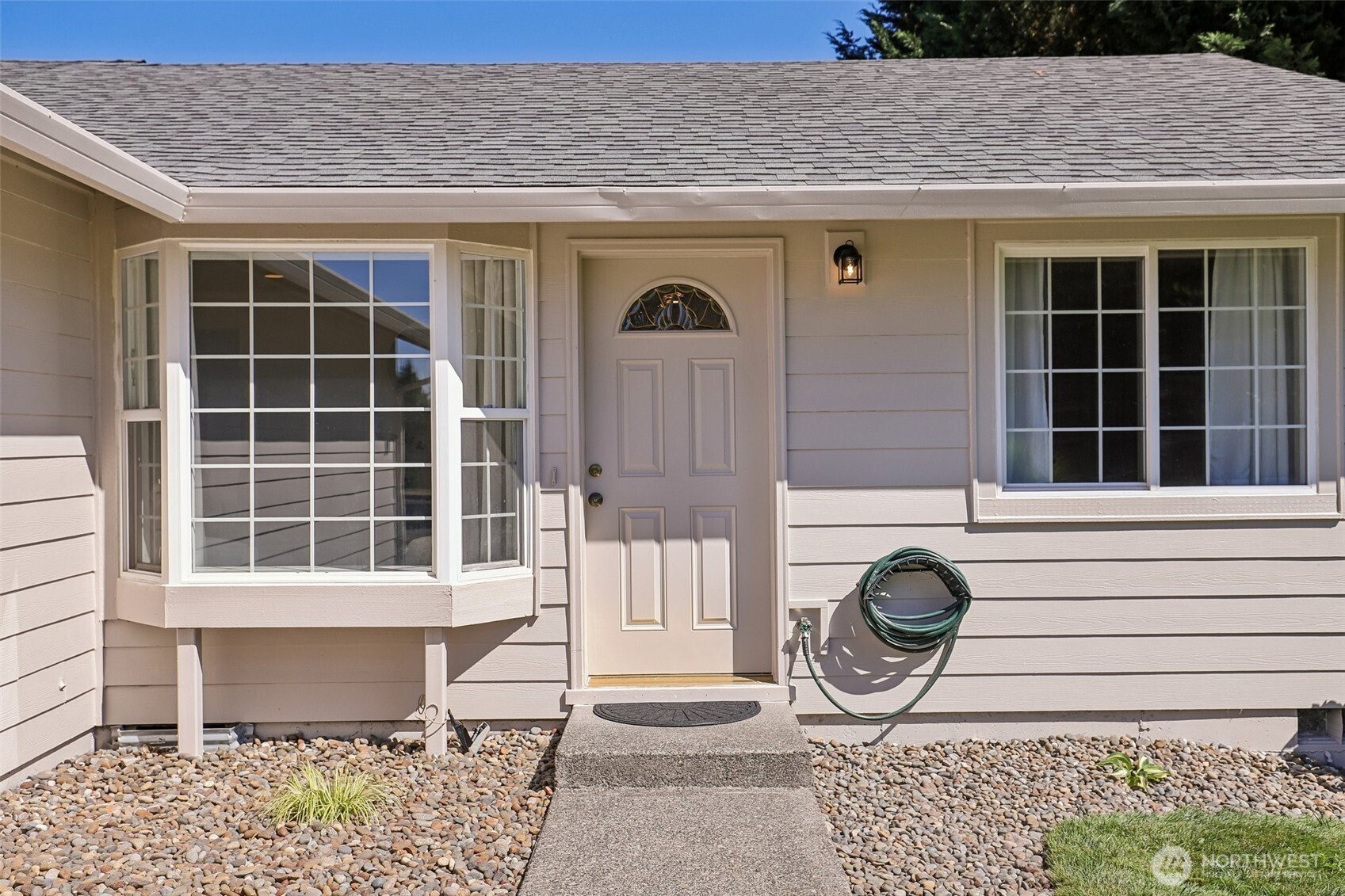 503 N Pine Avenue Property Photo 3
