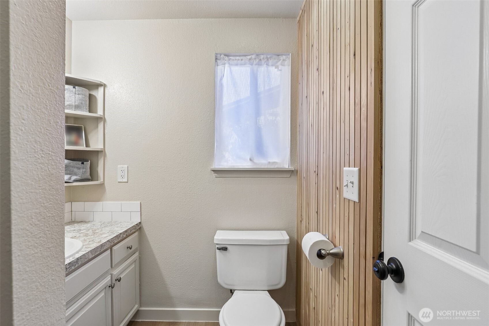 503 N Pine Avenue Property Photo 27