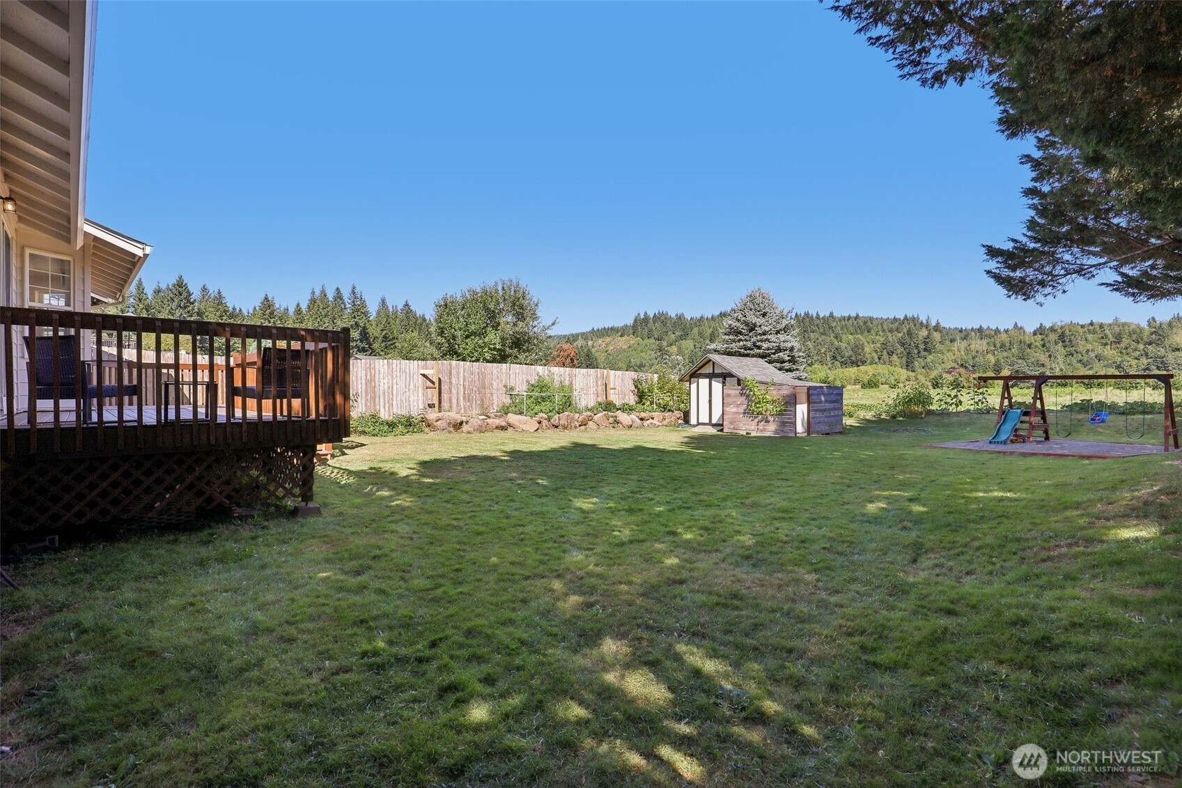503 N Pine Avenue Property Photo 32