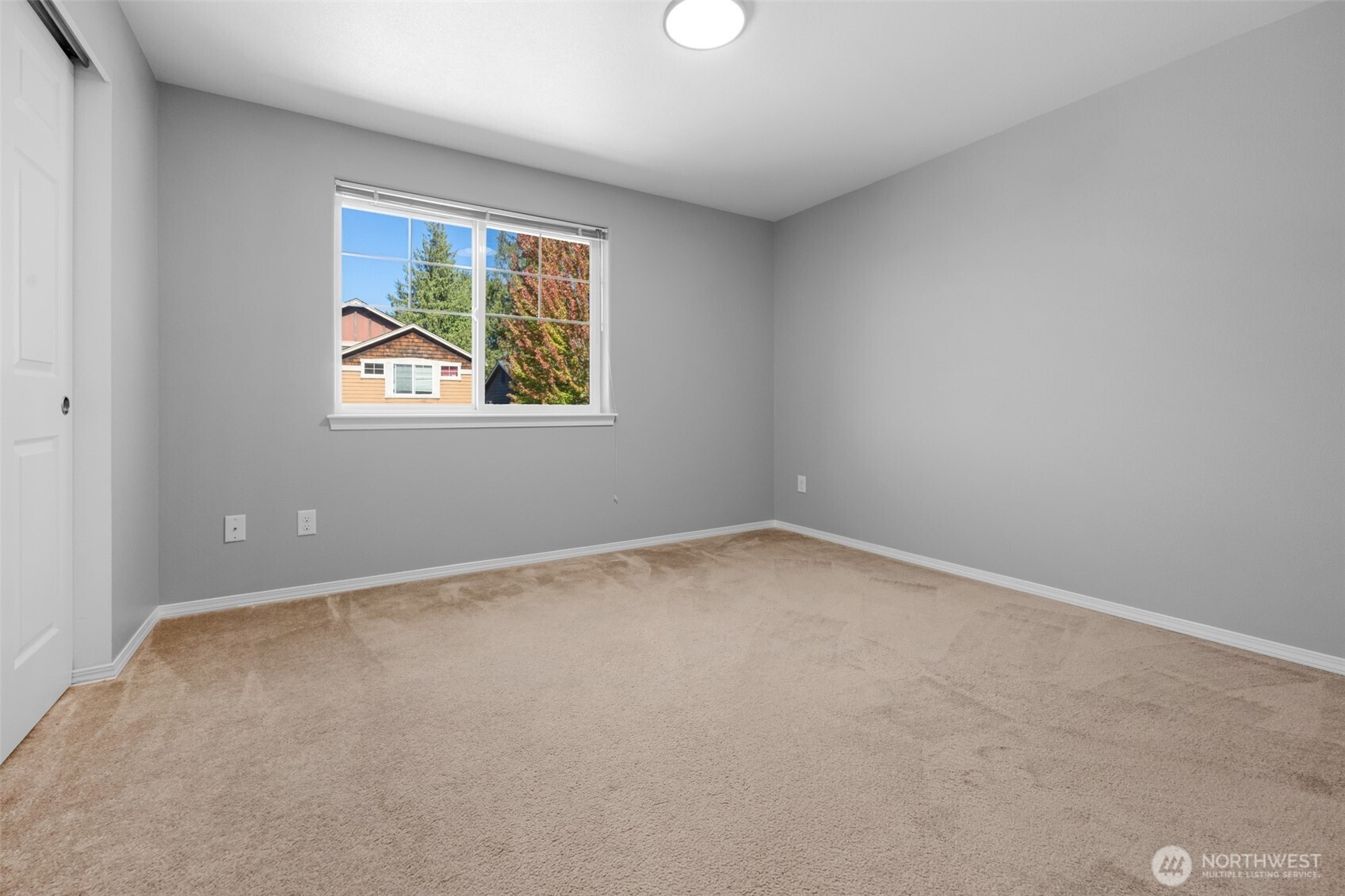 8304 65th Place Property Photo 8