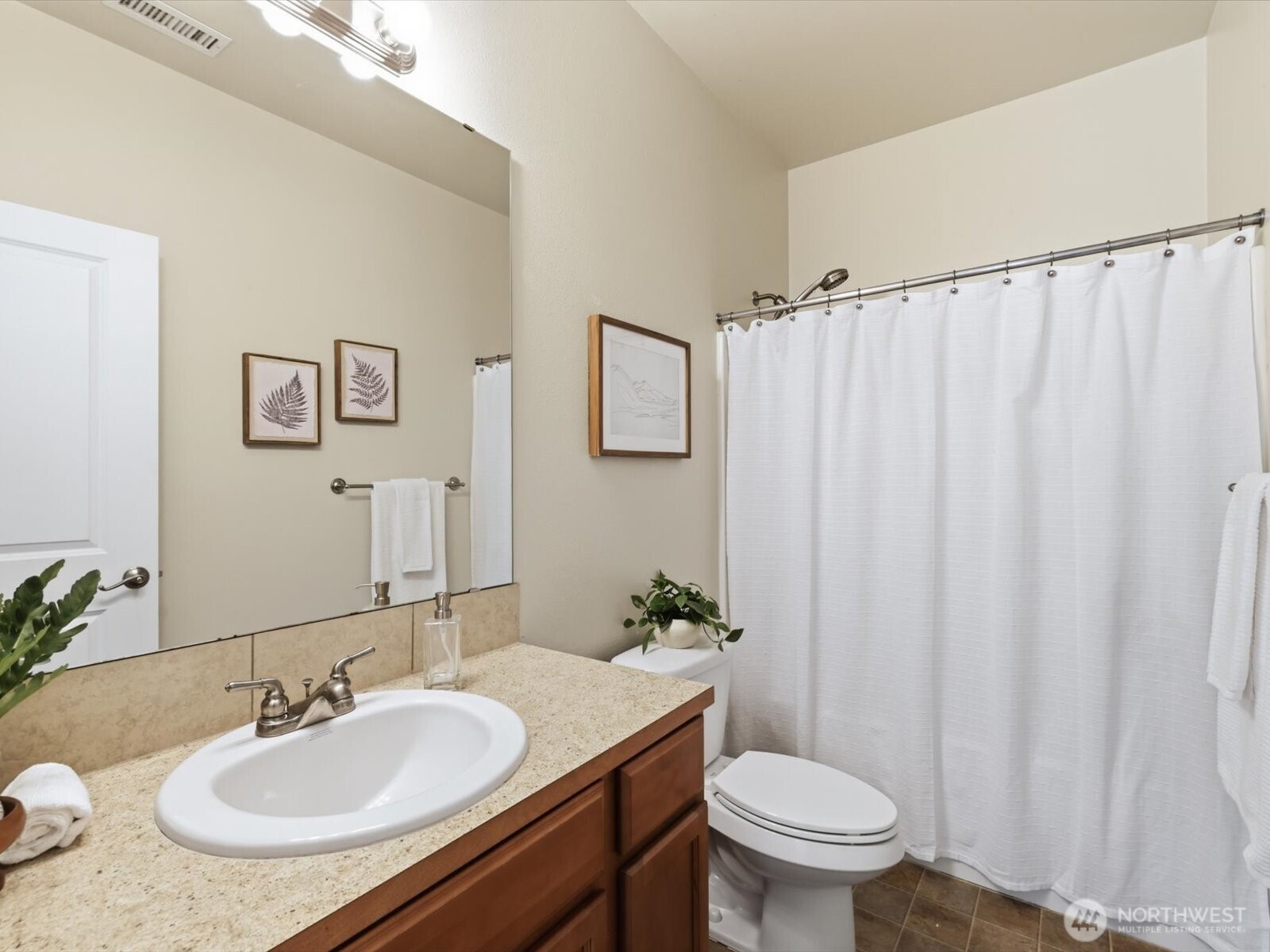 17218 84th Avenue Property Photo 25