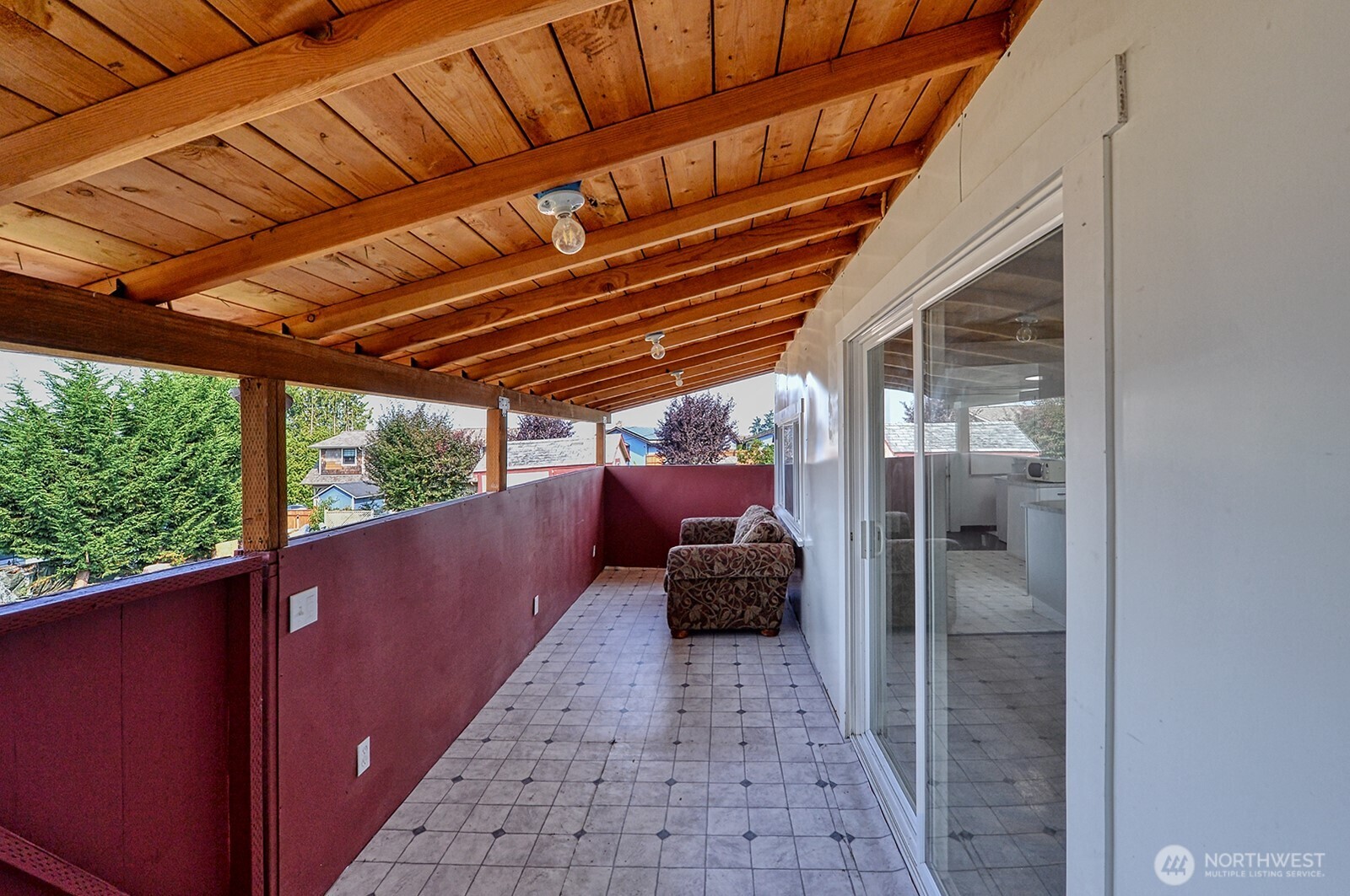 18930 98th Avenue Property Photo 10