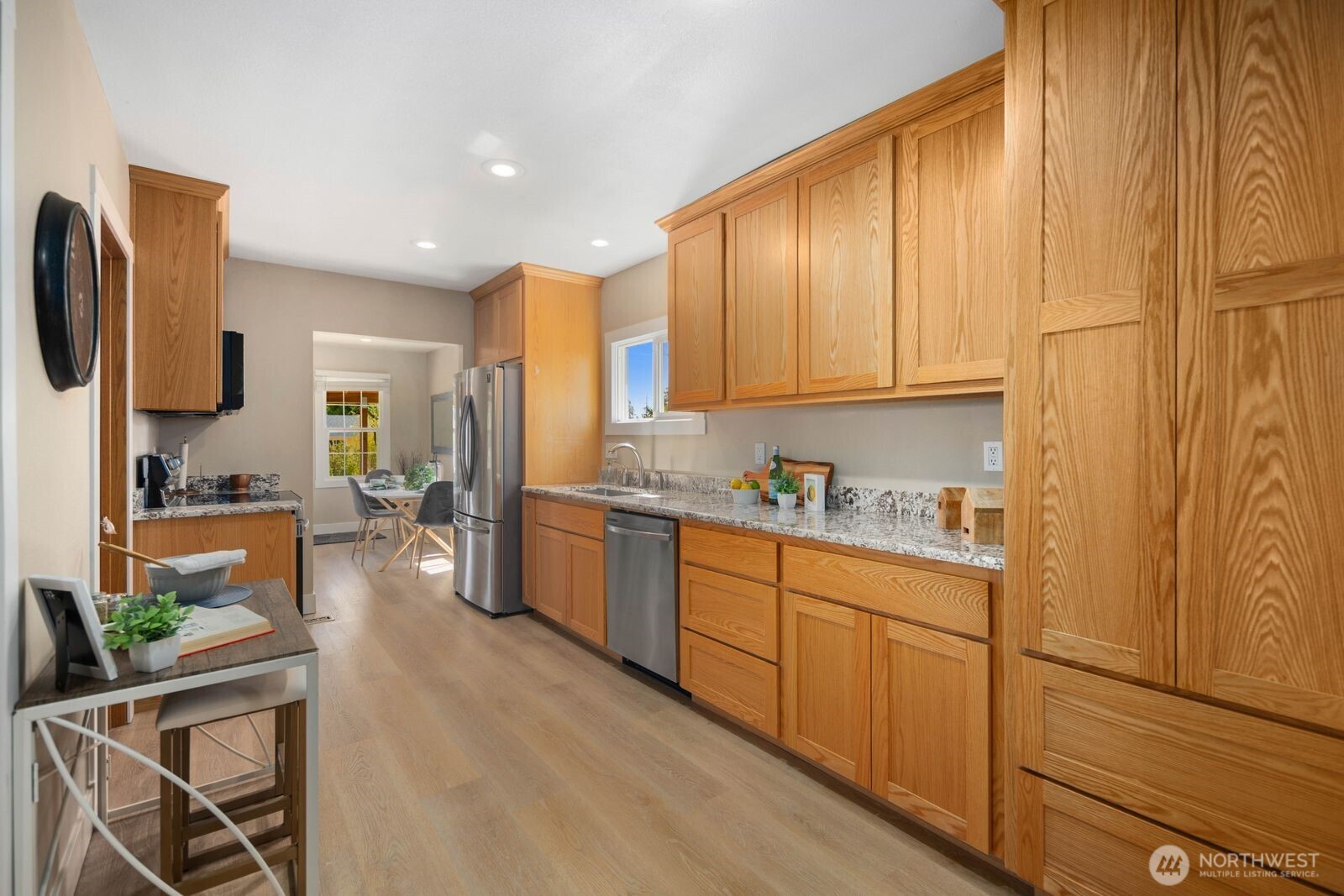 6622 S Warner Street Property Photo 11