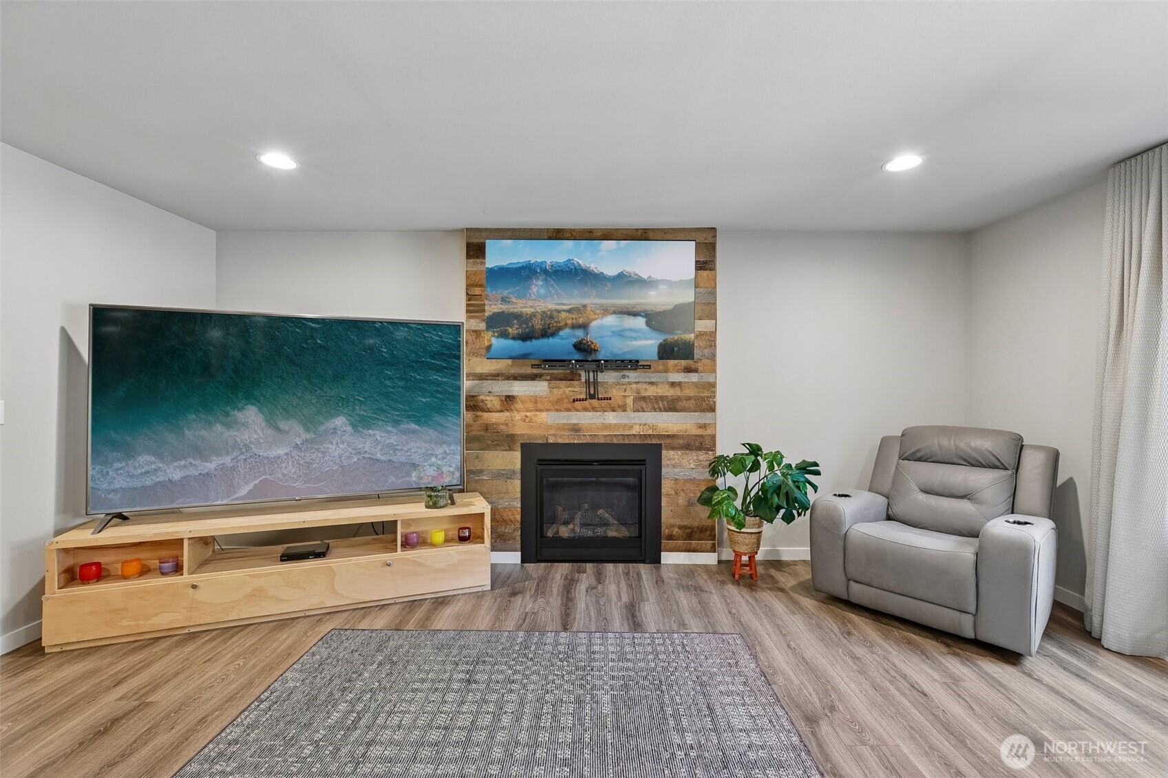 12931 173rd Drive Property Photo 6
