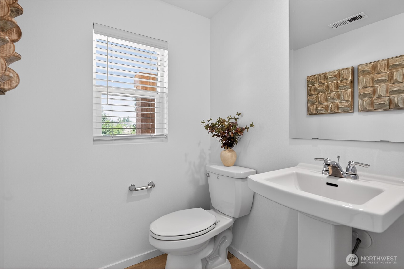 8458 44th Place Property Photo 25