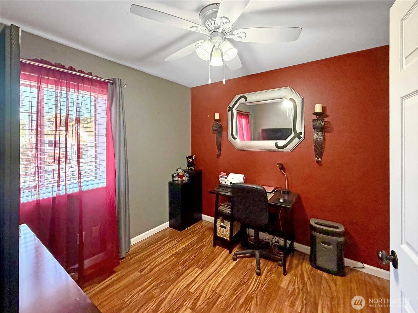 5319 E E Street Property Photo 17