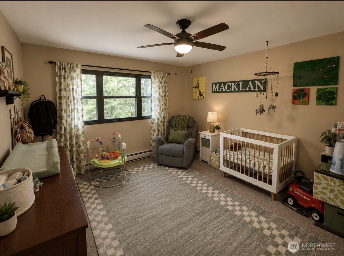 233 E 2nd Street Property Photo 14