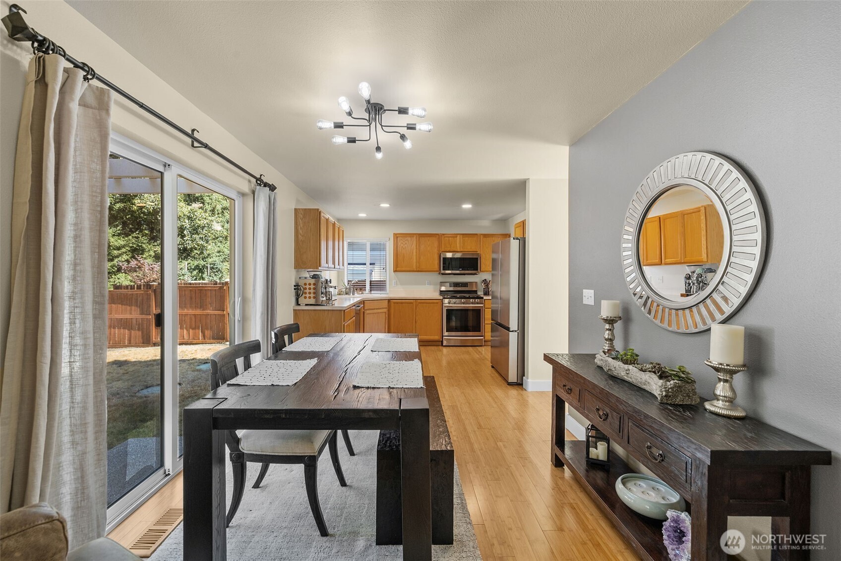 19109 206th Street Property Photo 8
