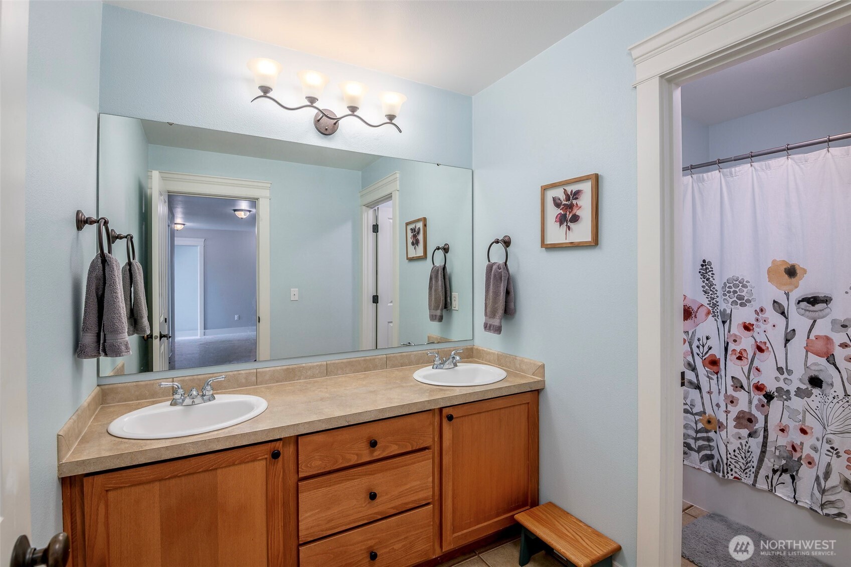 7728 Keystone Avenue Property Photo 27