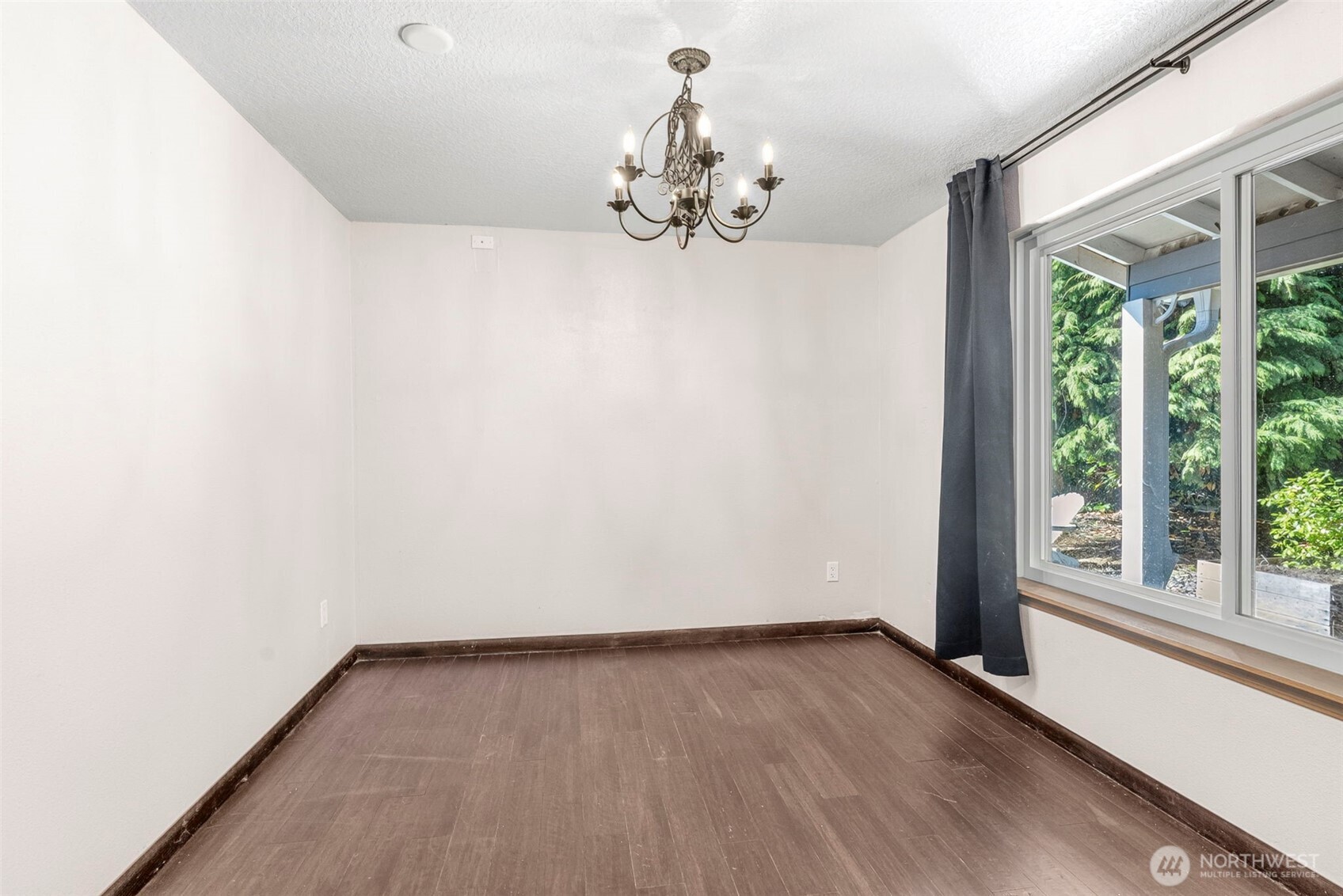 428 S 2nd Place Property Photo 16