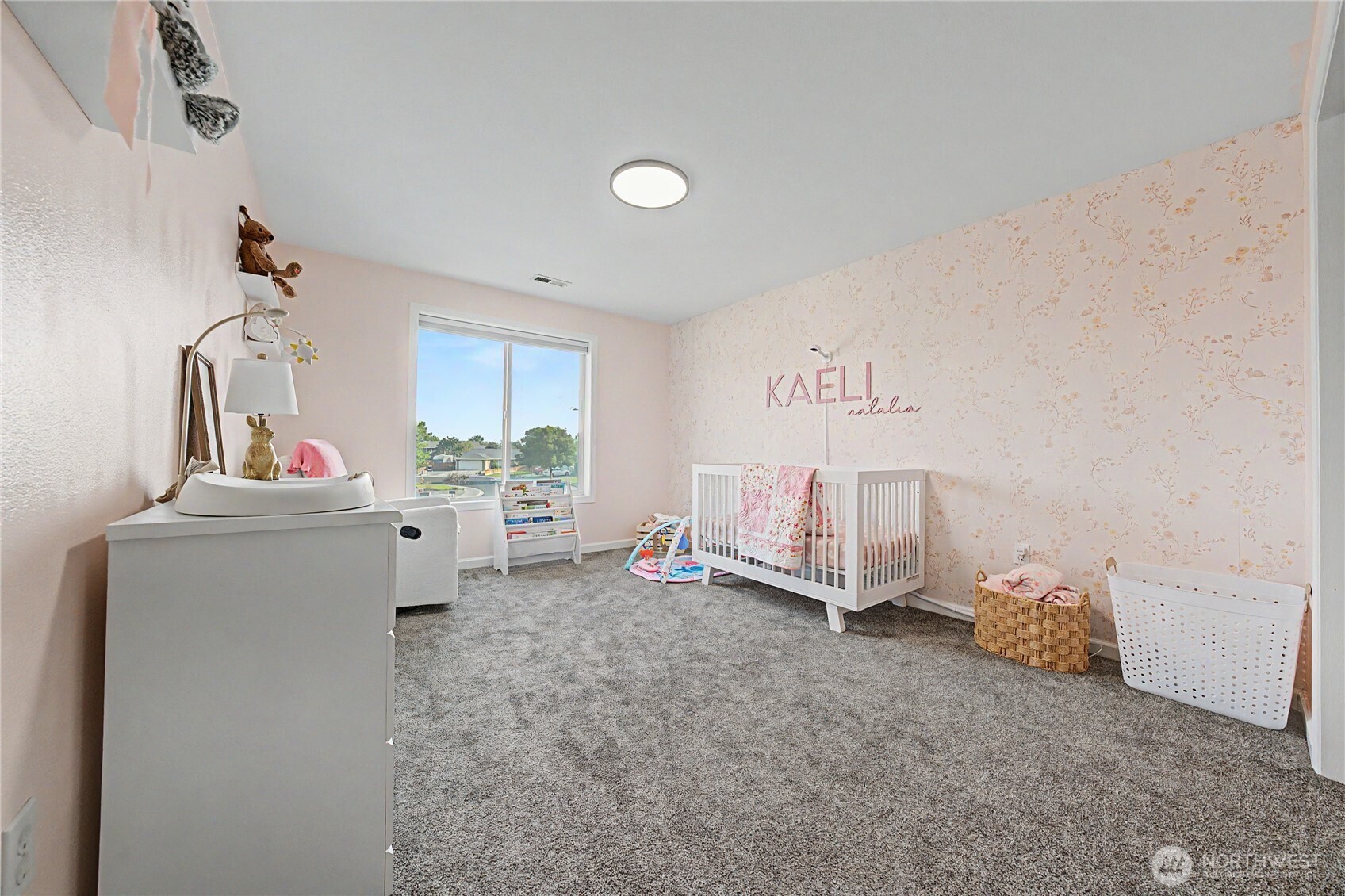 1737 W Mockingbird Street Property Photo 17