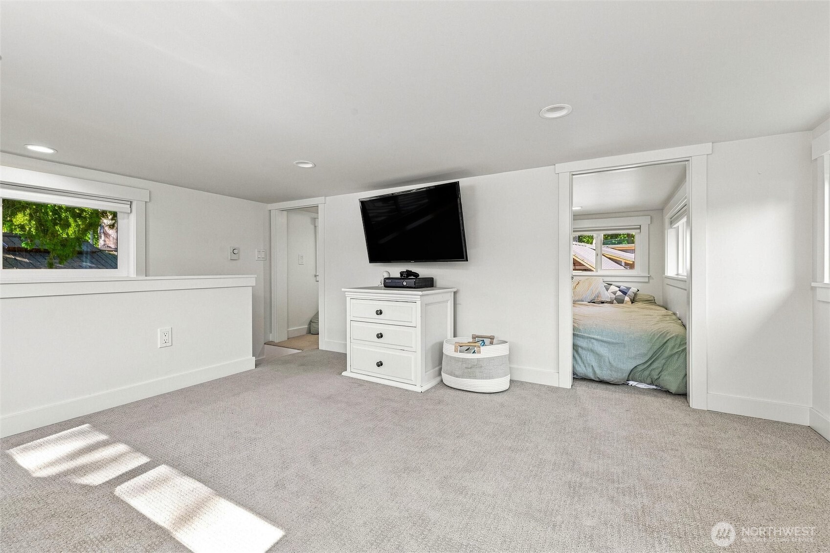990 S Lake Whatcom Boulevard 40 Property Photo 21