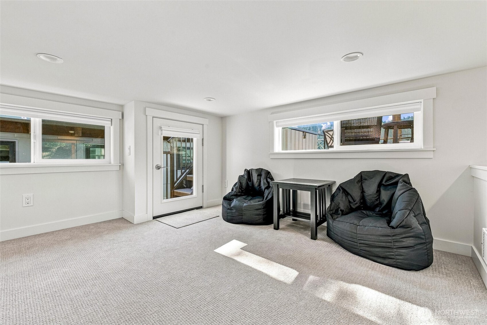 990 S Lake Whatcom Boulevard 40 Property Photo 22