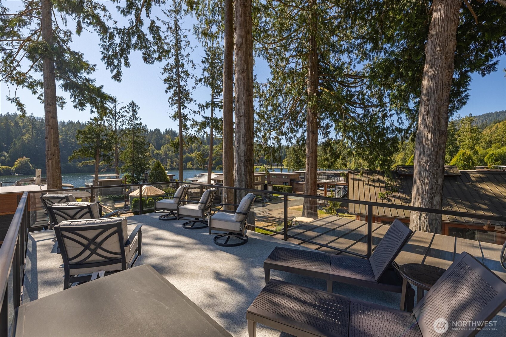 990 S Lake Whatcom Boulevard 40 Property Photo 25
