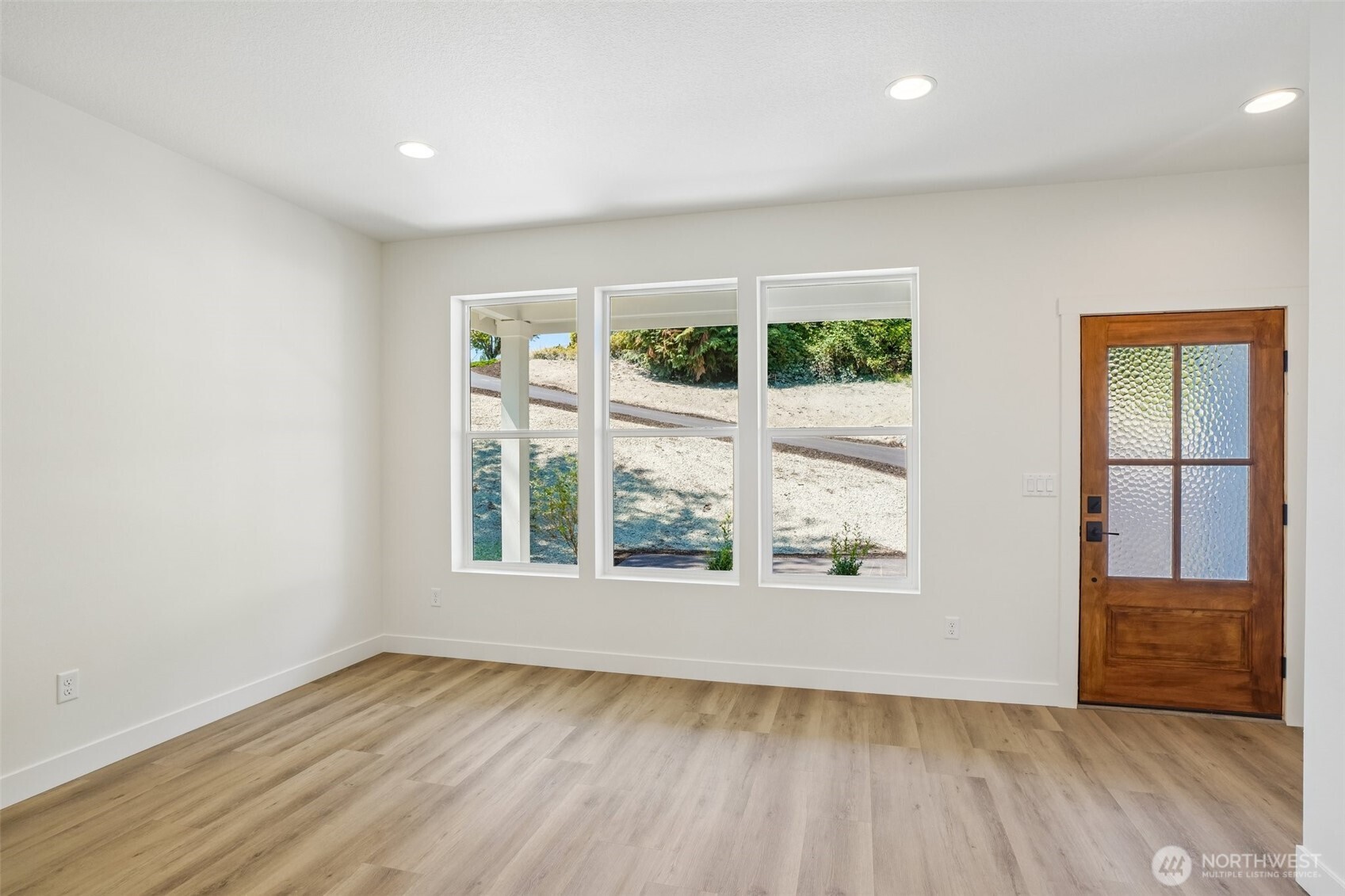 2411 Sunrise Street Property Photo 5