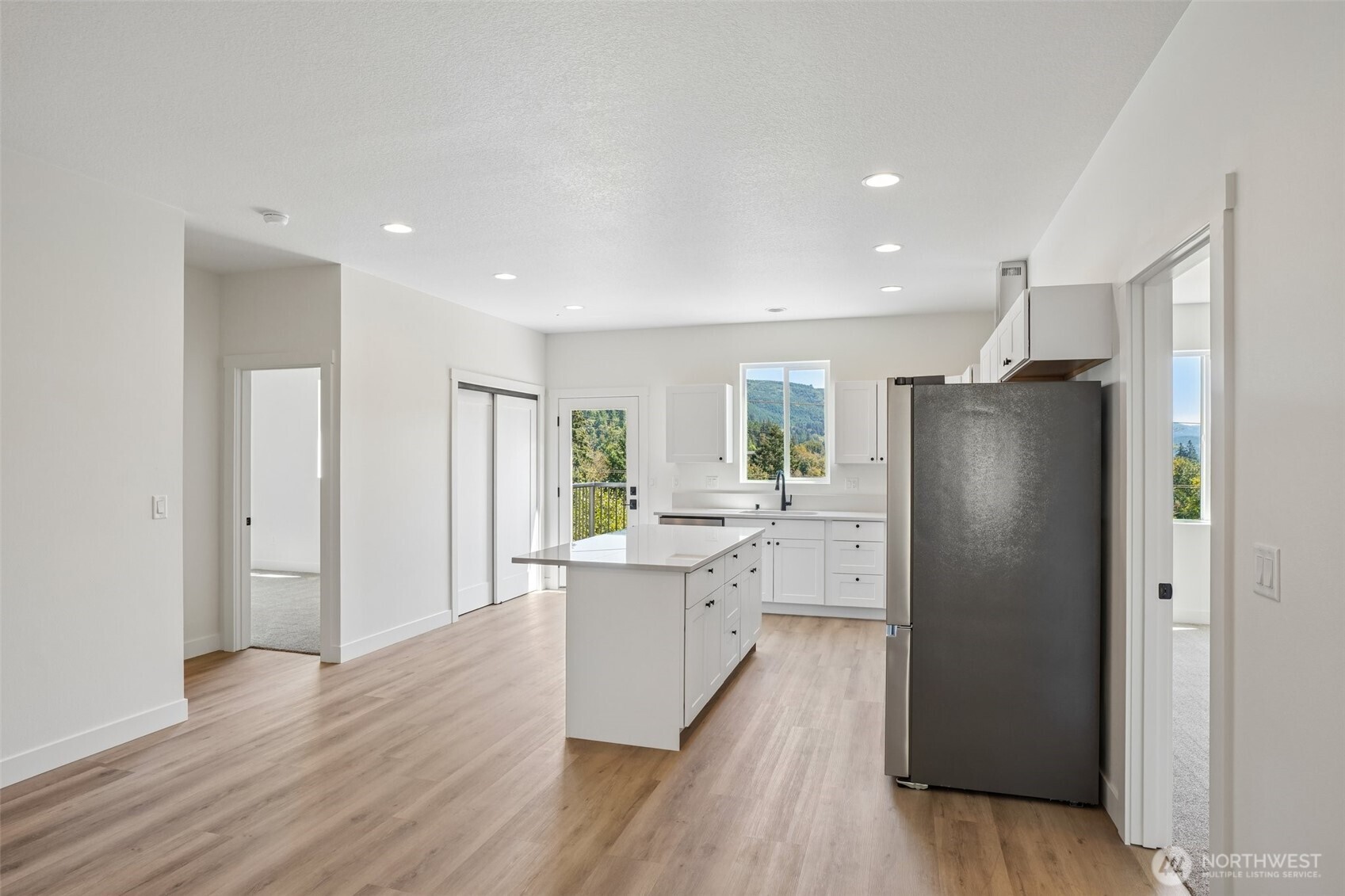 2411 Sunrise Street Property Photo 11