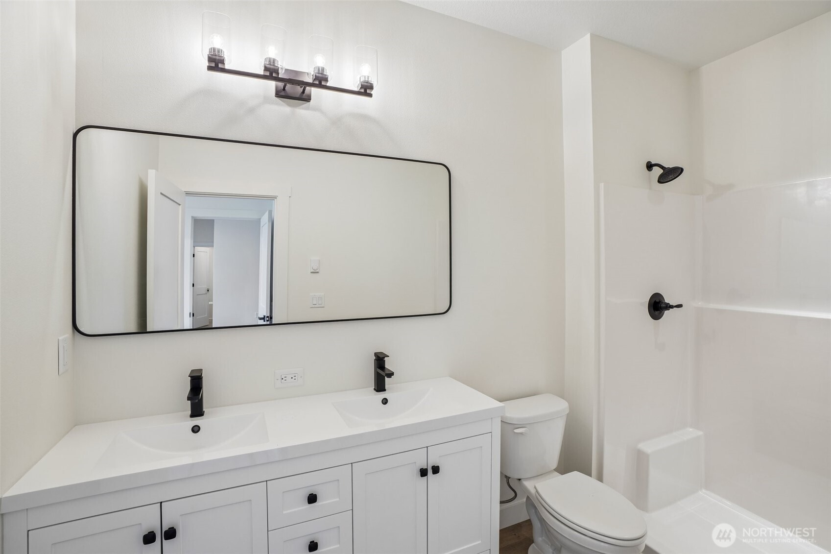 2411 Sunrise Street Property Photo 20