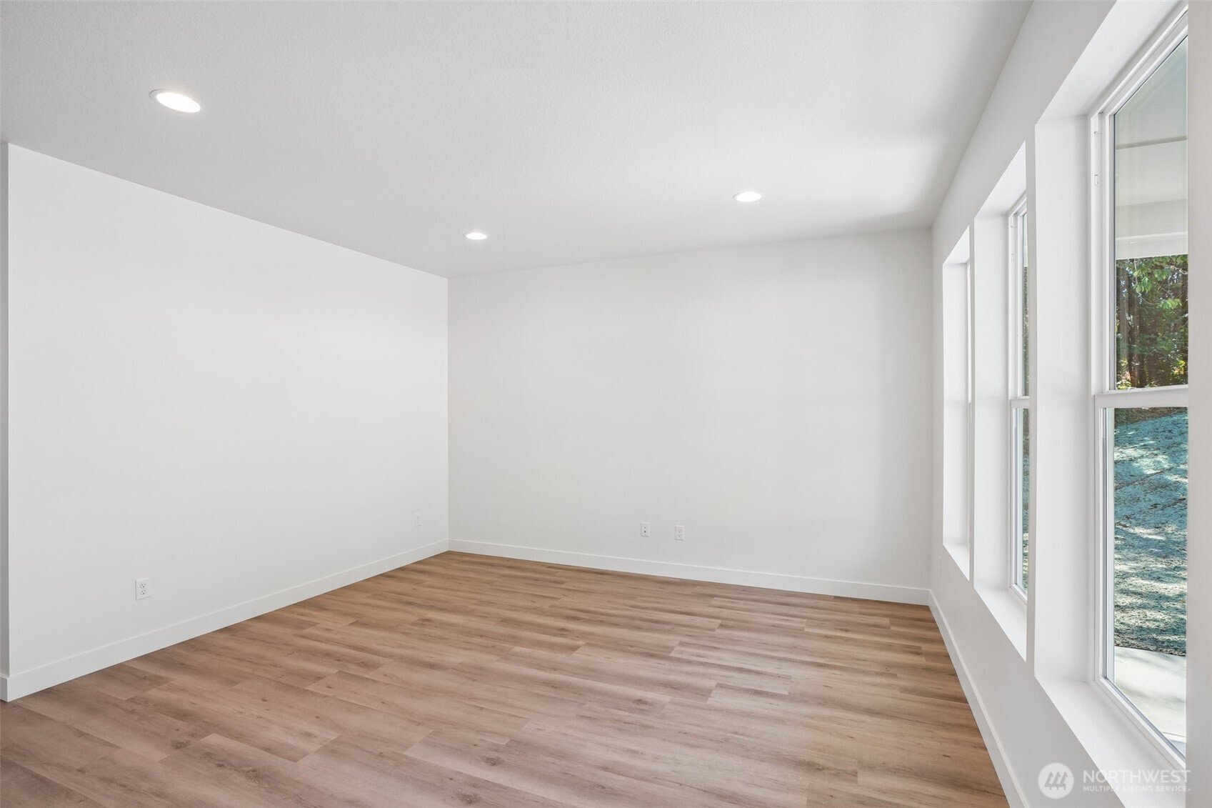 2411 Sunrise Street Property Photo 29