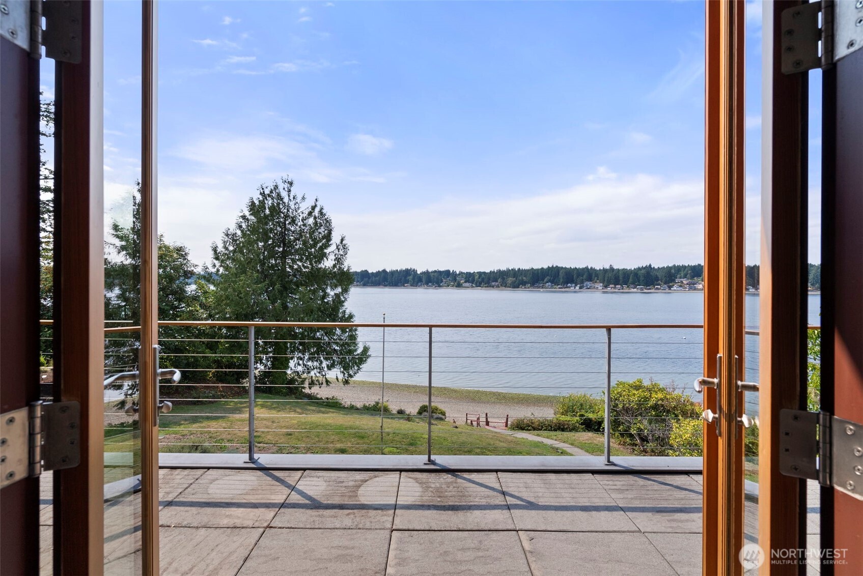 7627 Cooper Point Road Property Photo 28