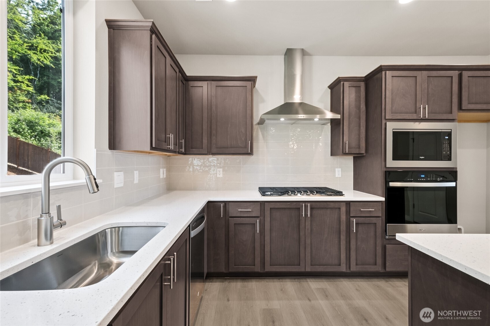 10144 38th Street Ct 50 Property Photo 6
