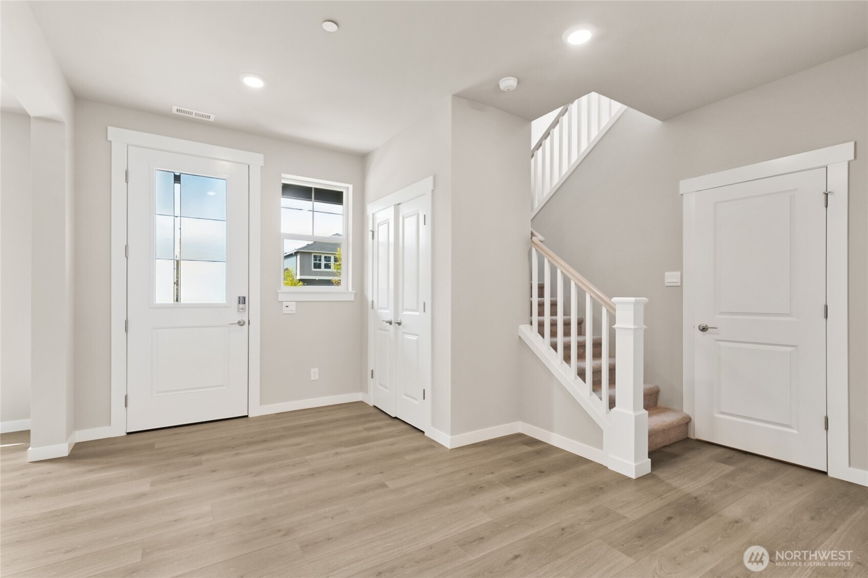 10144 38th Street Ct 50 Property Photo 12