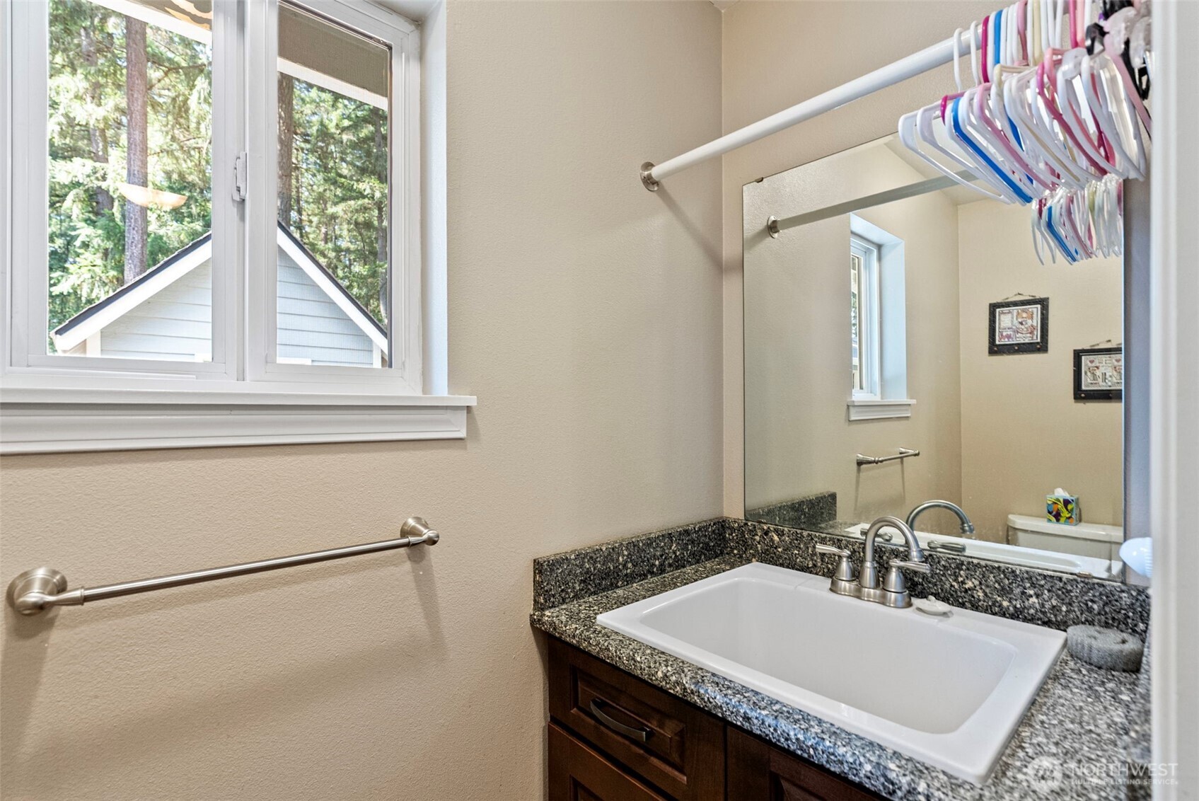 3919 162nd Street Property Photo 21