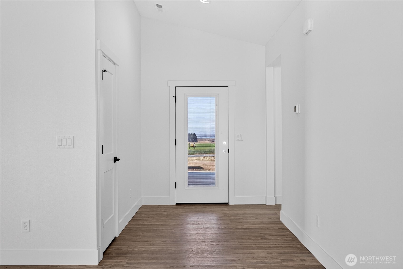 240 Windrow Lane Property Photo 3