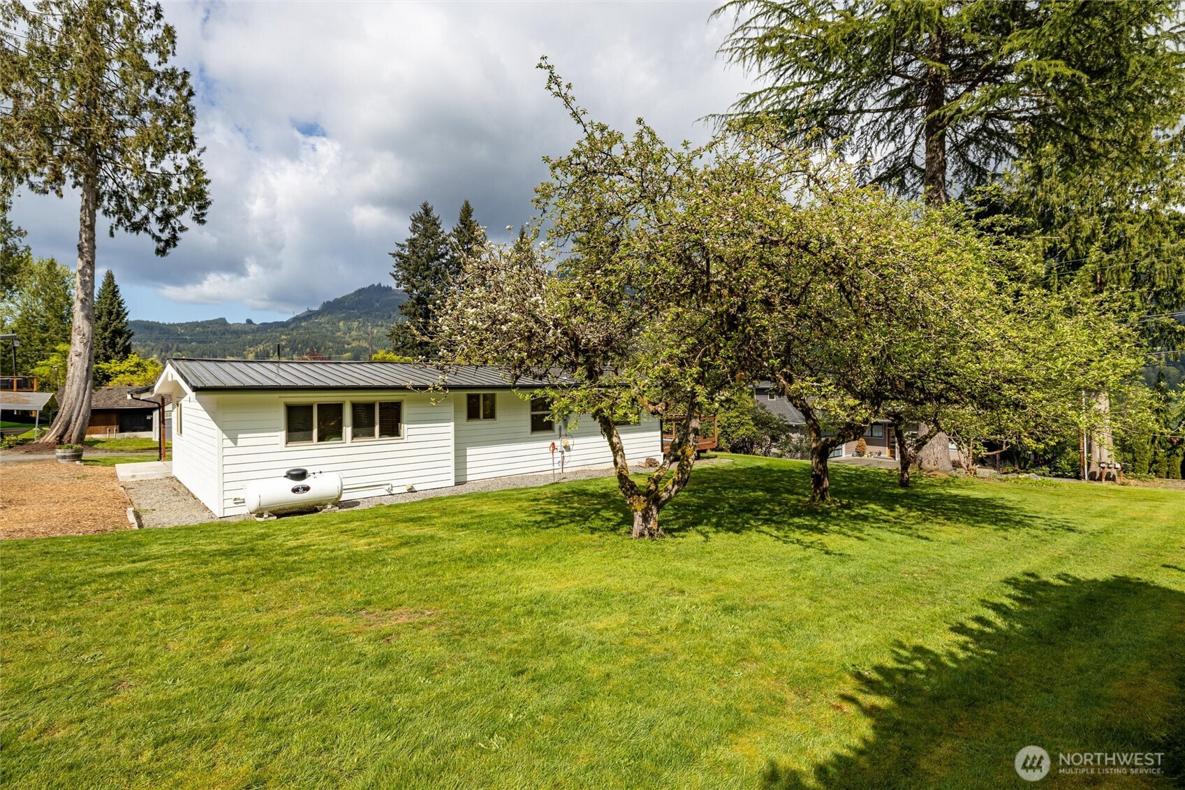 477 W Lake Samish Drive Property Photo 29